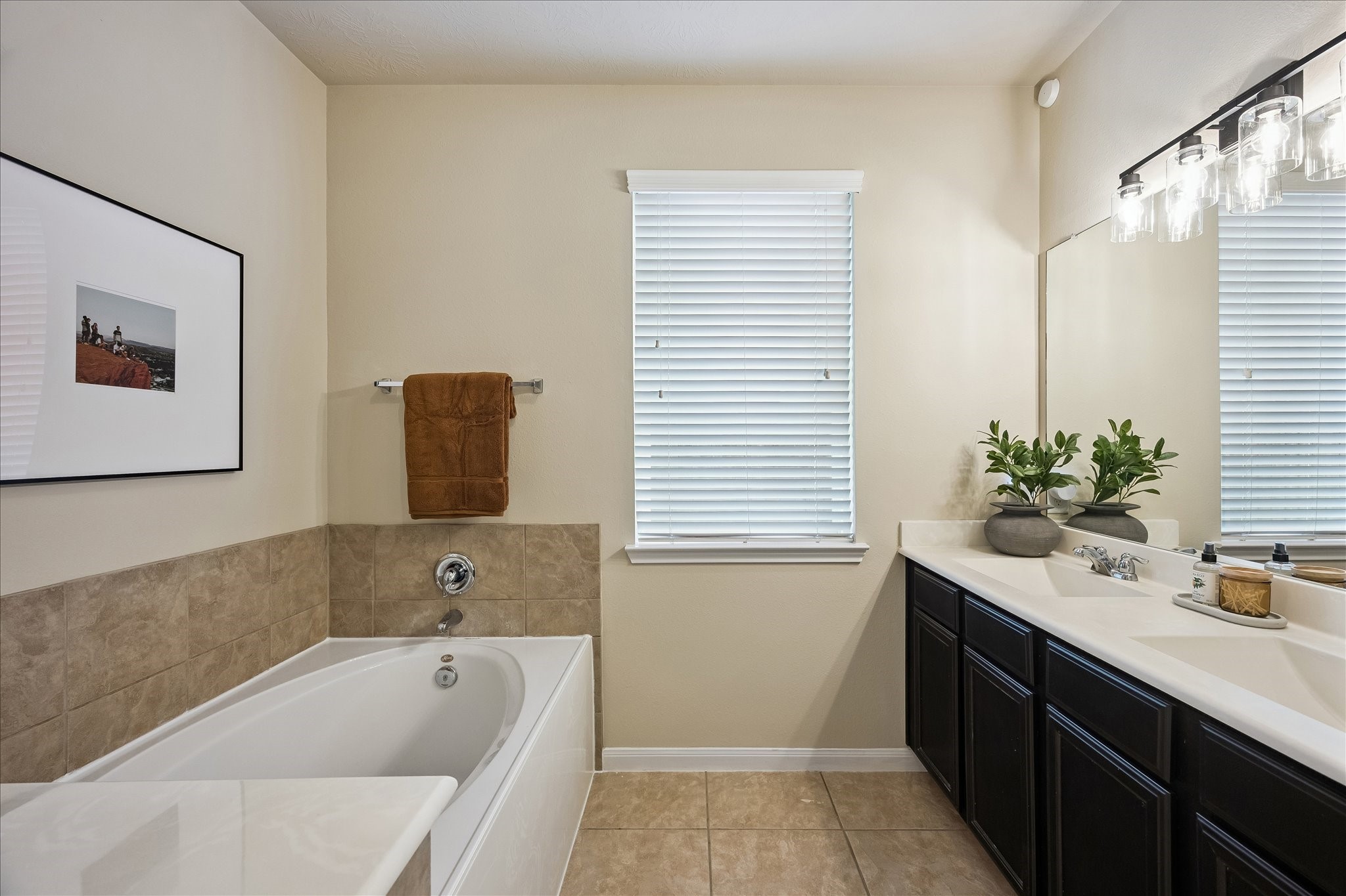 12918 Taper Reach Drive Property Photo 10