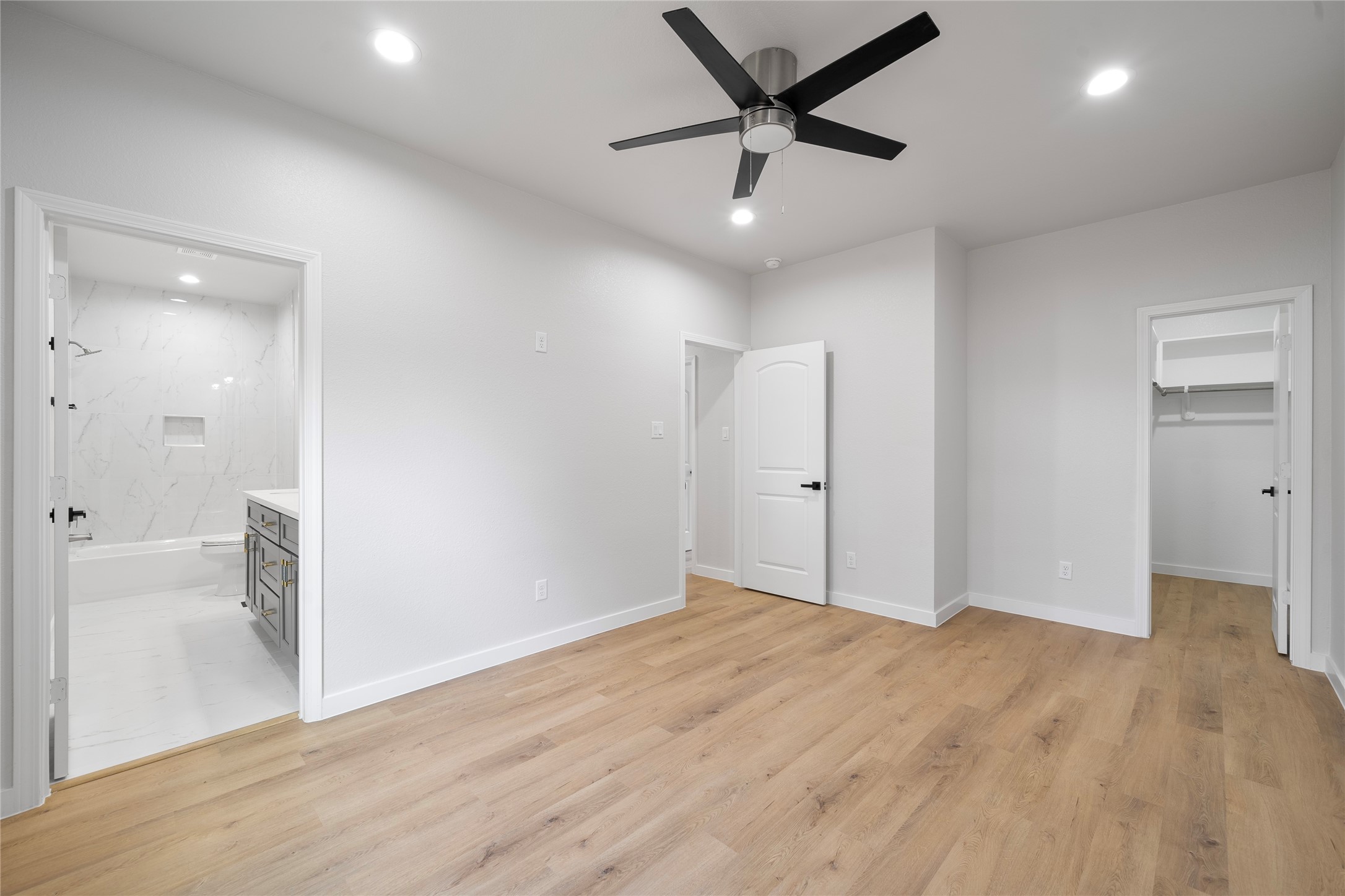 7220 S Hall Street A Property Photo 23