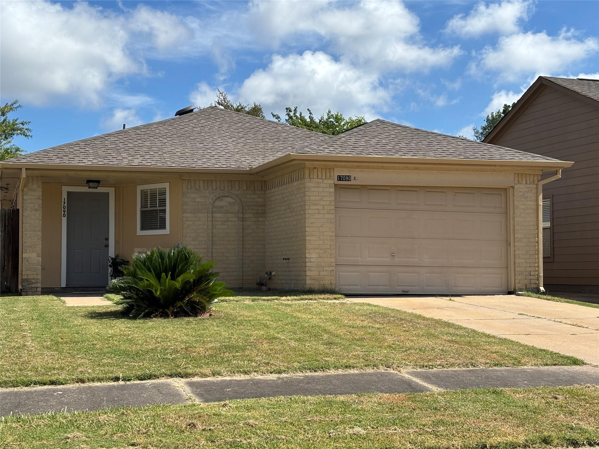 17090 Kilwinning Drive Property Photo 1