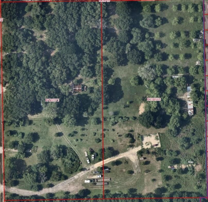 16621 Old Richmond Rd Property Photo 2