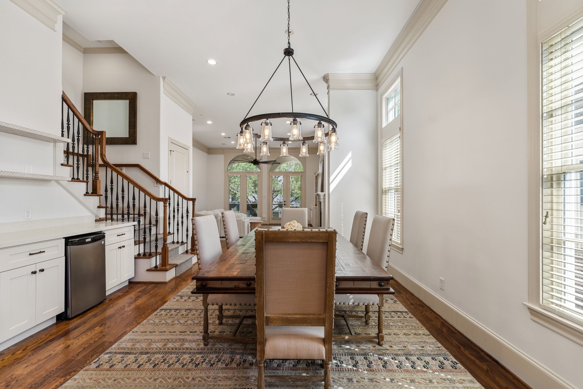 1303 W Bell Street Property Photo 11
