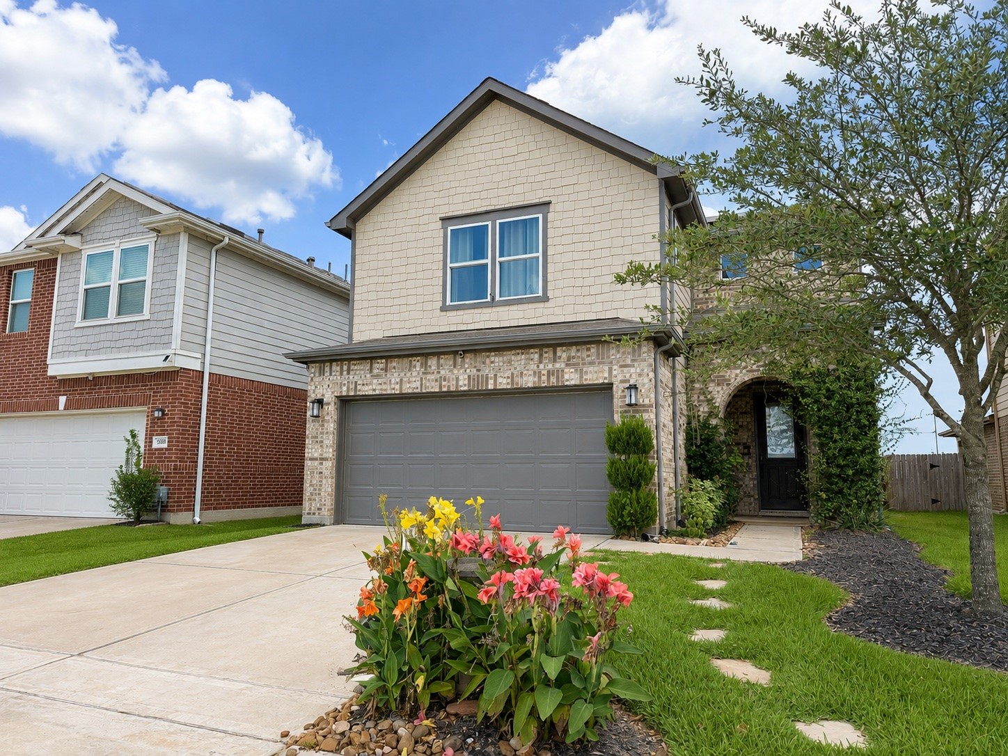 5434 Rose Trellis Street Property Photo 1