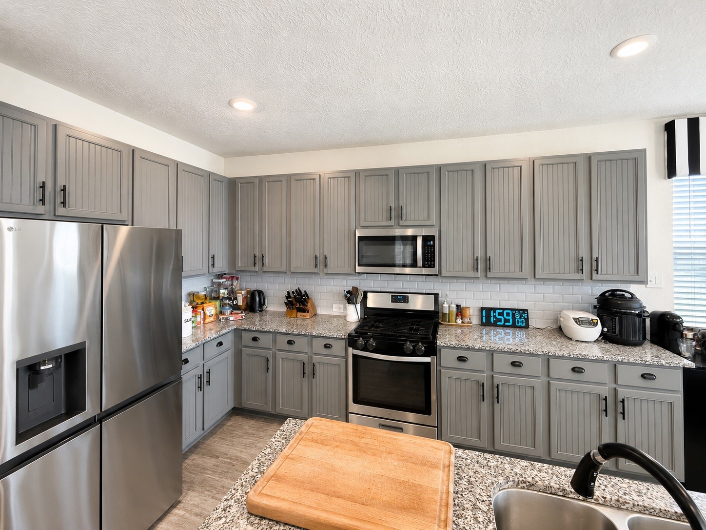 5434 Rose Trellis Street Property Photo 7