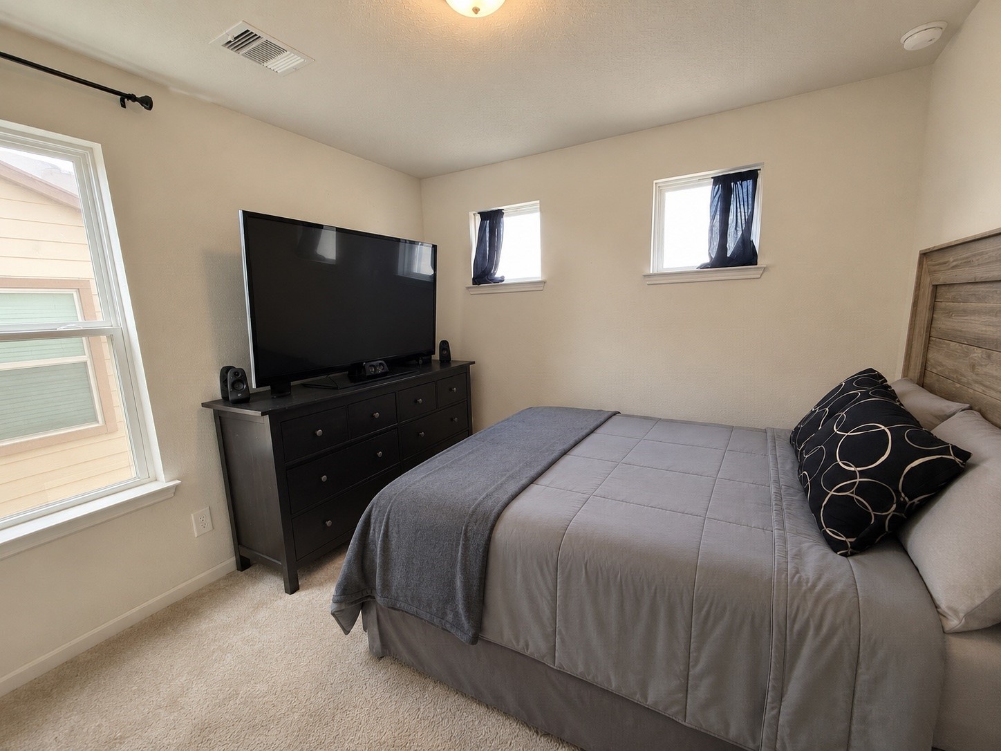 5434 Rose Trellis Street Property Photo 19