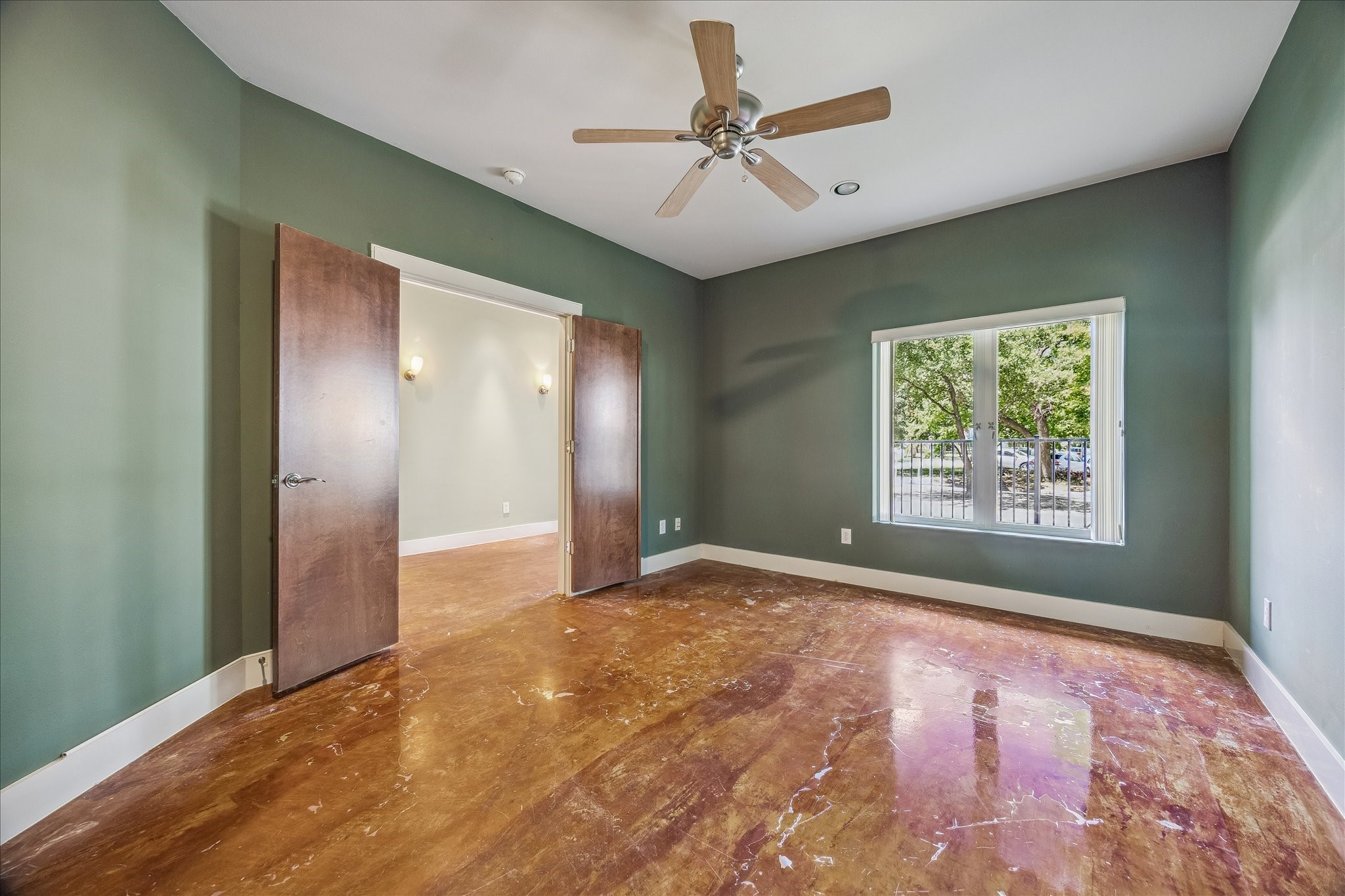 1606 Calumet Street Property Photo 6