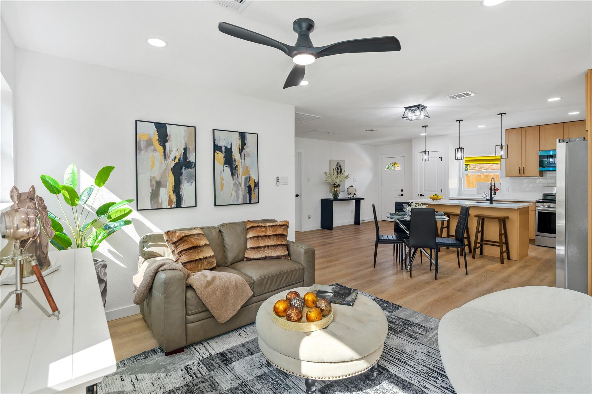 1408 Pearson Street Property Photo 4