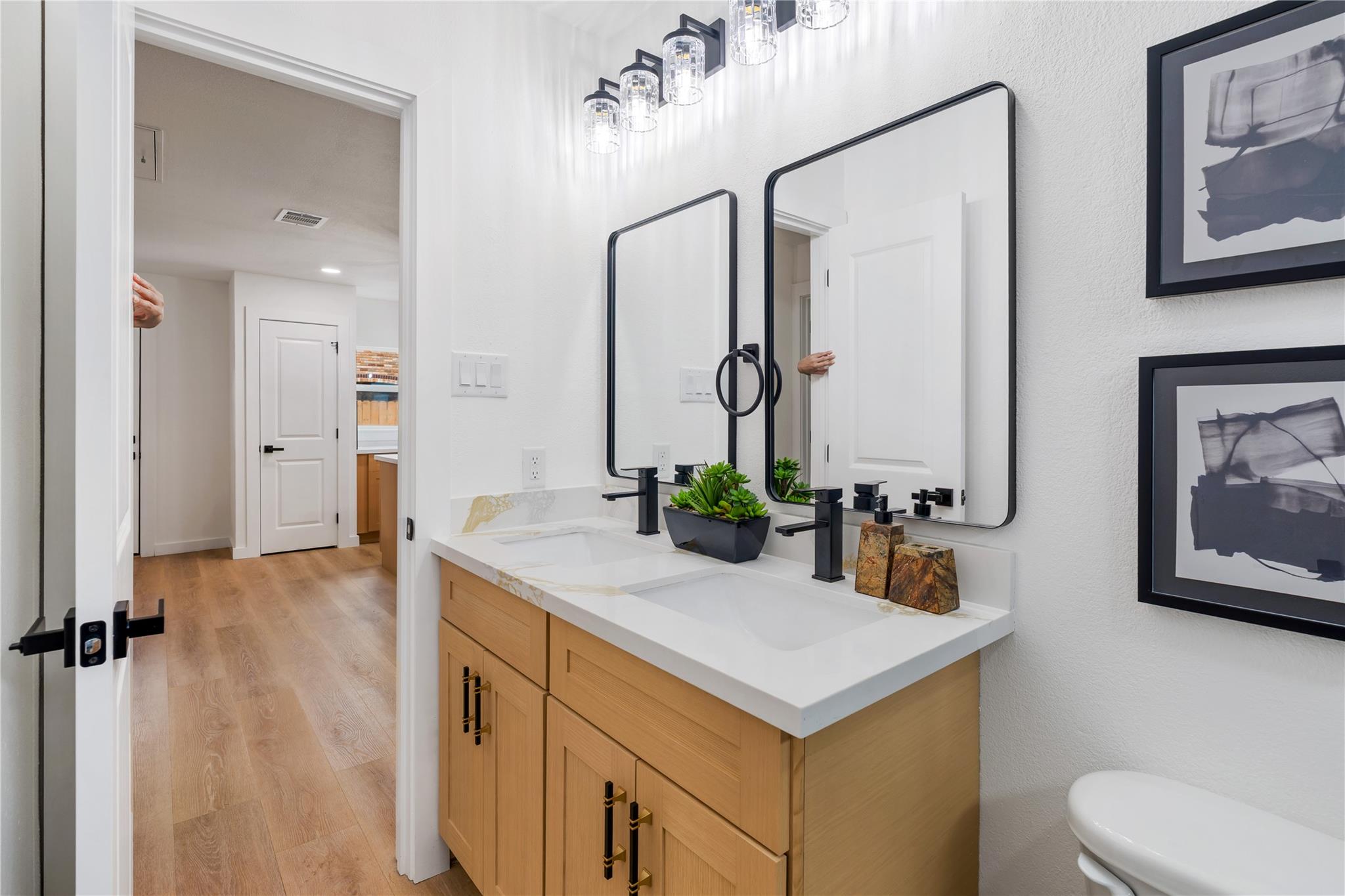 1408 Pearson Street Property Photo 16