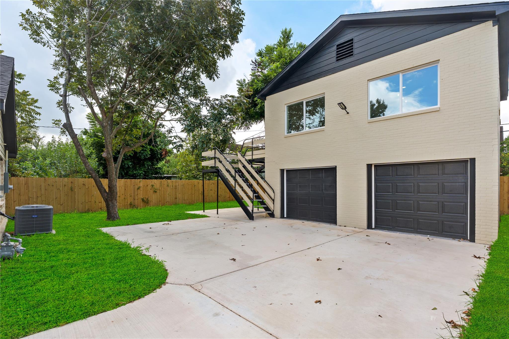 1408 Pearson Street Property Photo 21