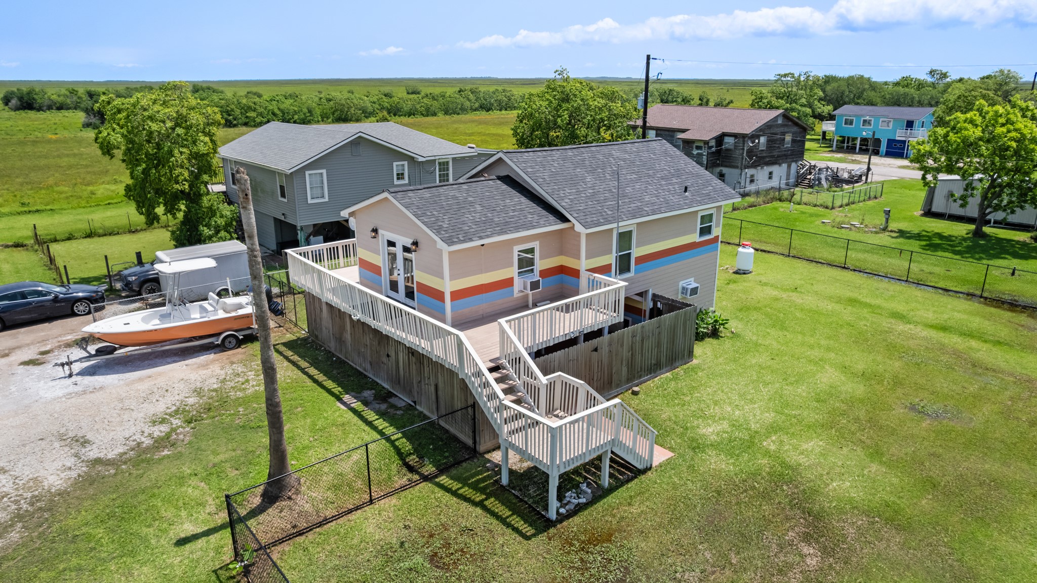 5024 County Road 476a Property Photo 1