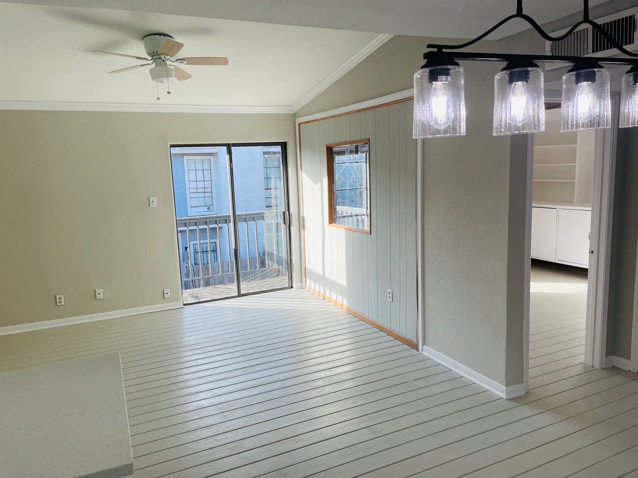 9550 Deering Drive 408 Property Photo 6
