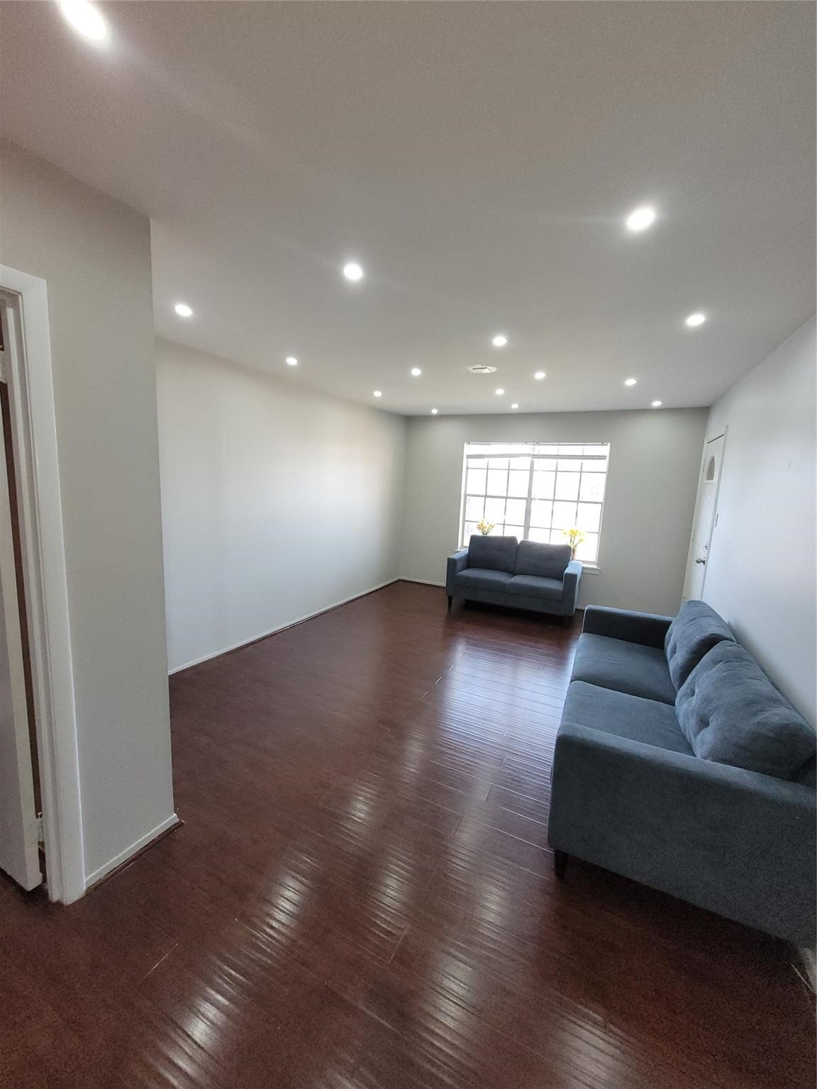 7213 Beechnut Street Property Photo 5