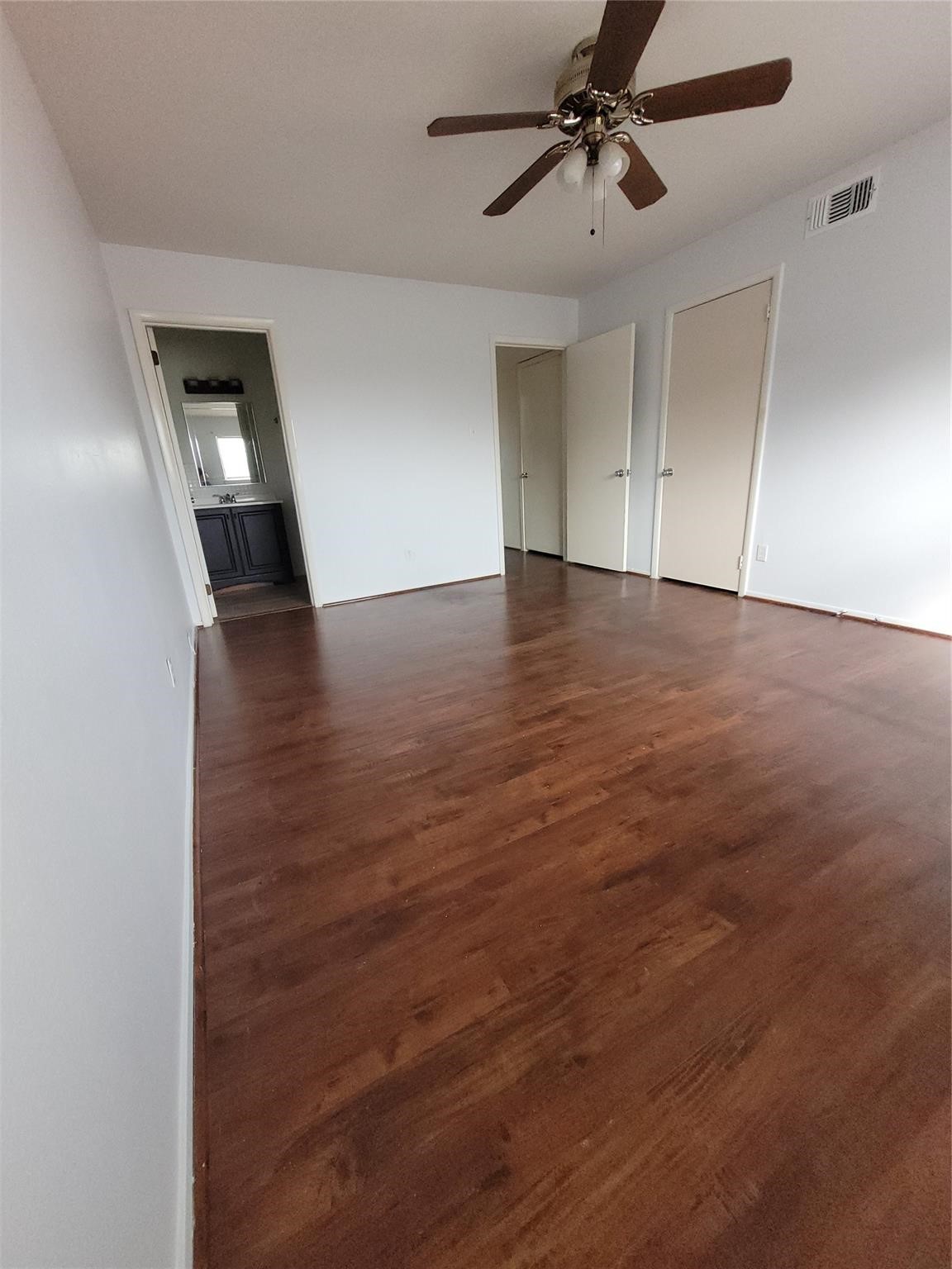 7213 Beechnut Street Property Photo 10