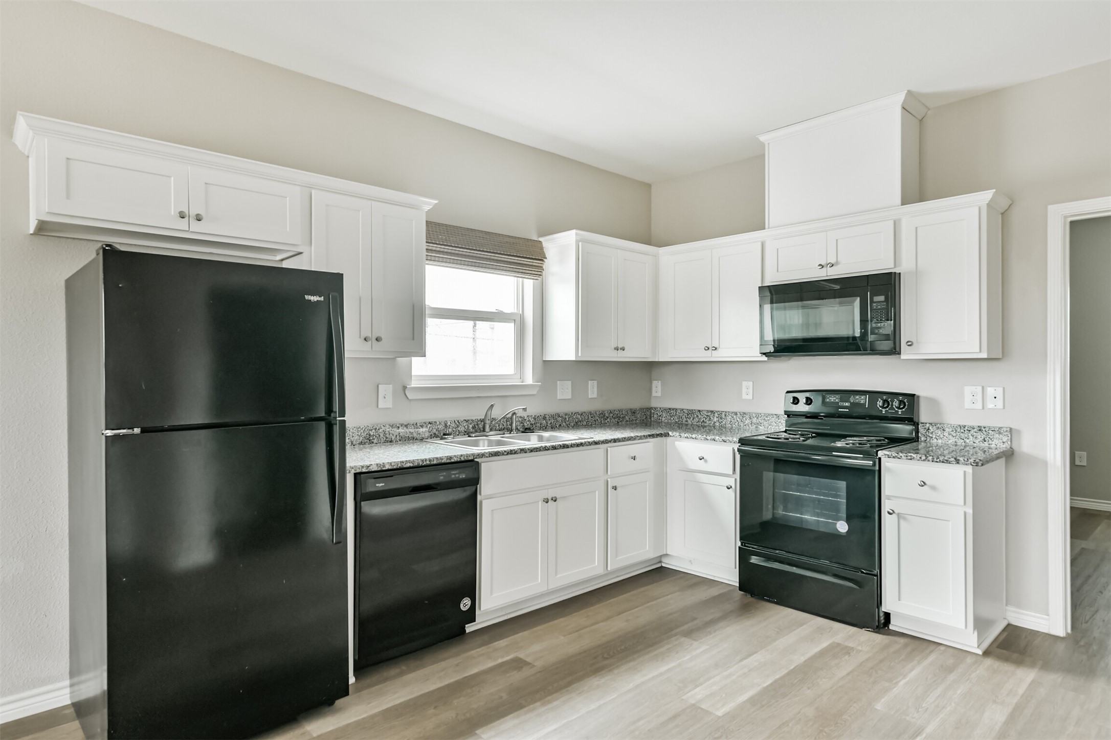 4505 Bernardo De Galvez Property Photo 7