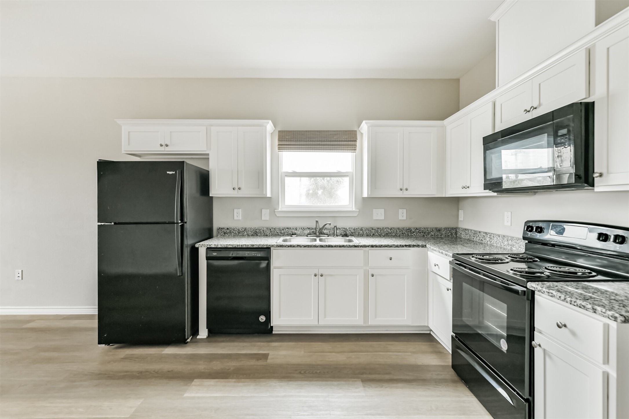 4505 Bernardo De Galvez Property Photo 8