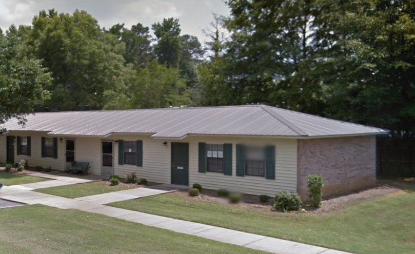 3155 Louisville St Property Photo 3