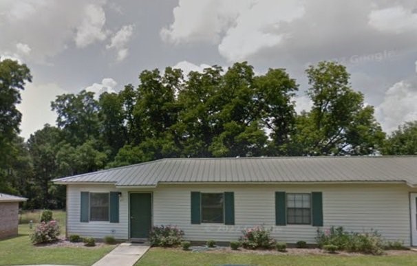 3155 Louisville St Property Photo 4
