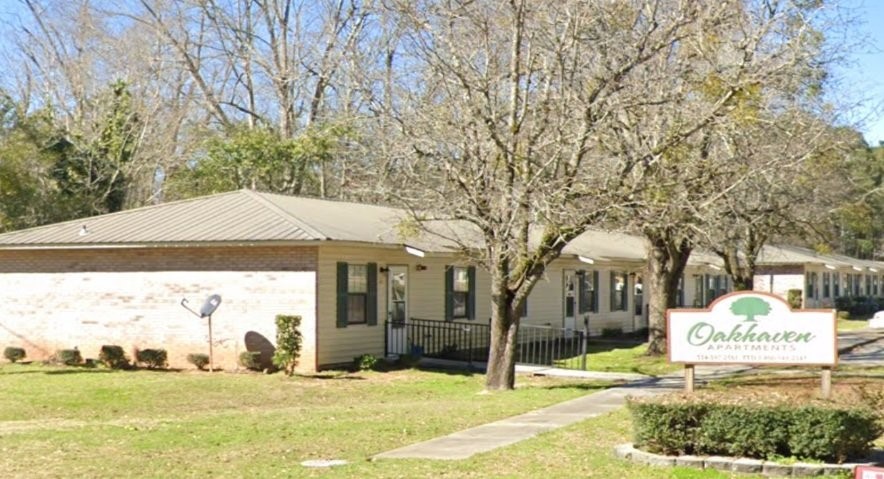 3155 Louisville St Property Photo 6