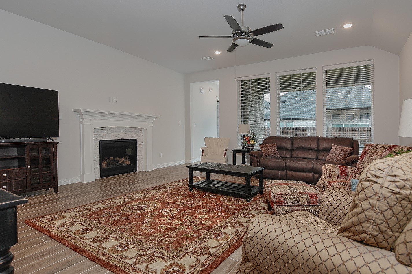 24906 Flint Lake Drive Property Photo 6