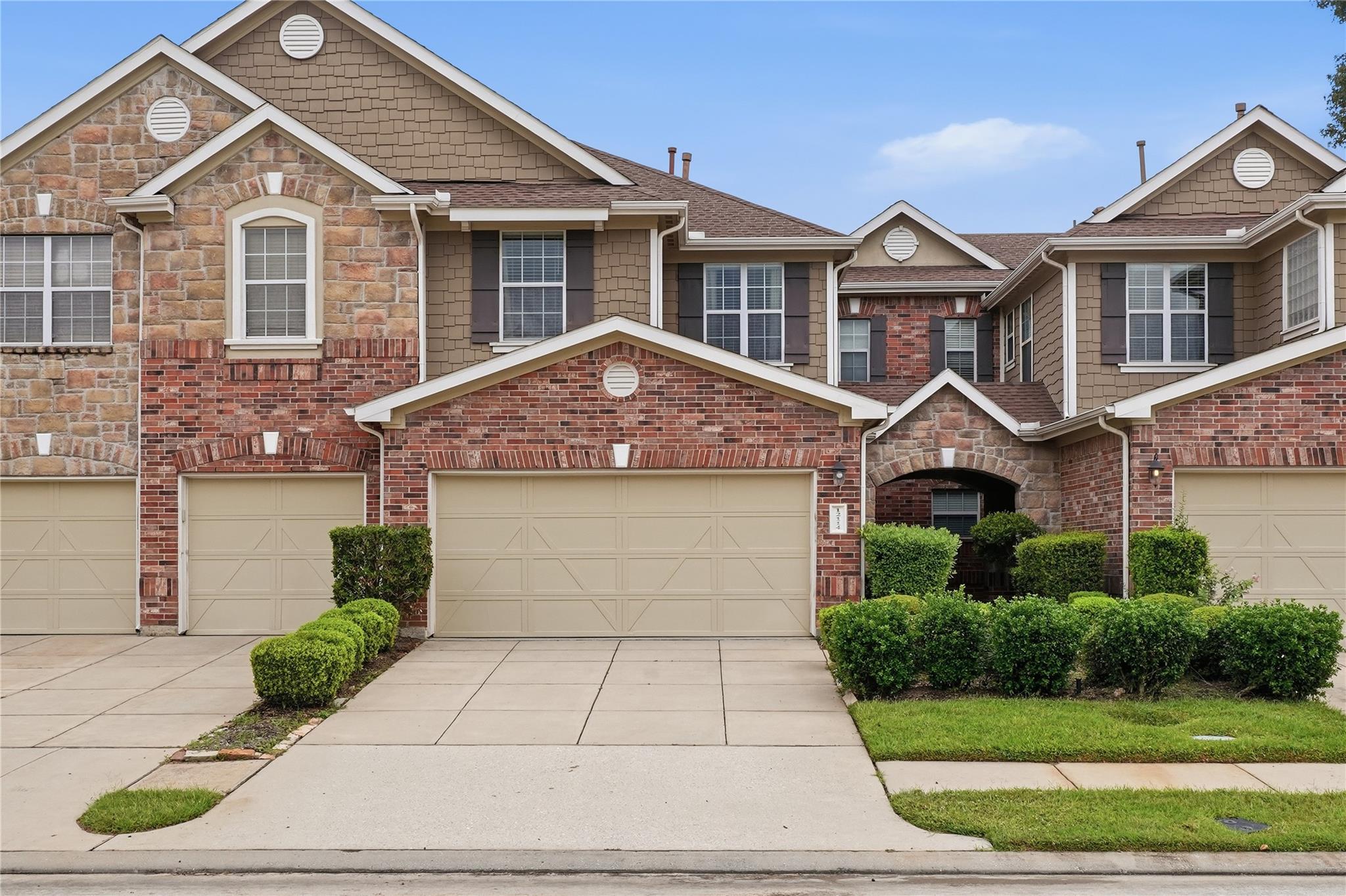 12114 Medina Lake Drive, Tomball Tx 77377 Property Photo 1