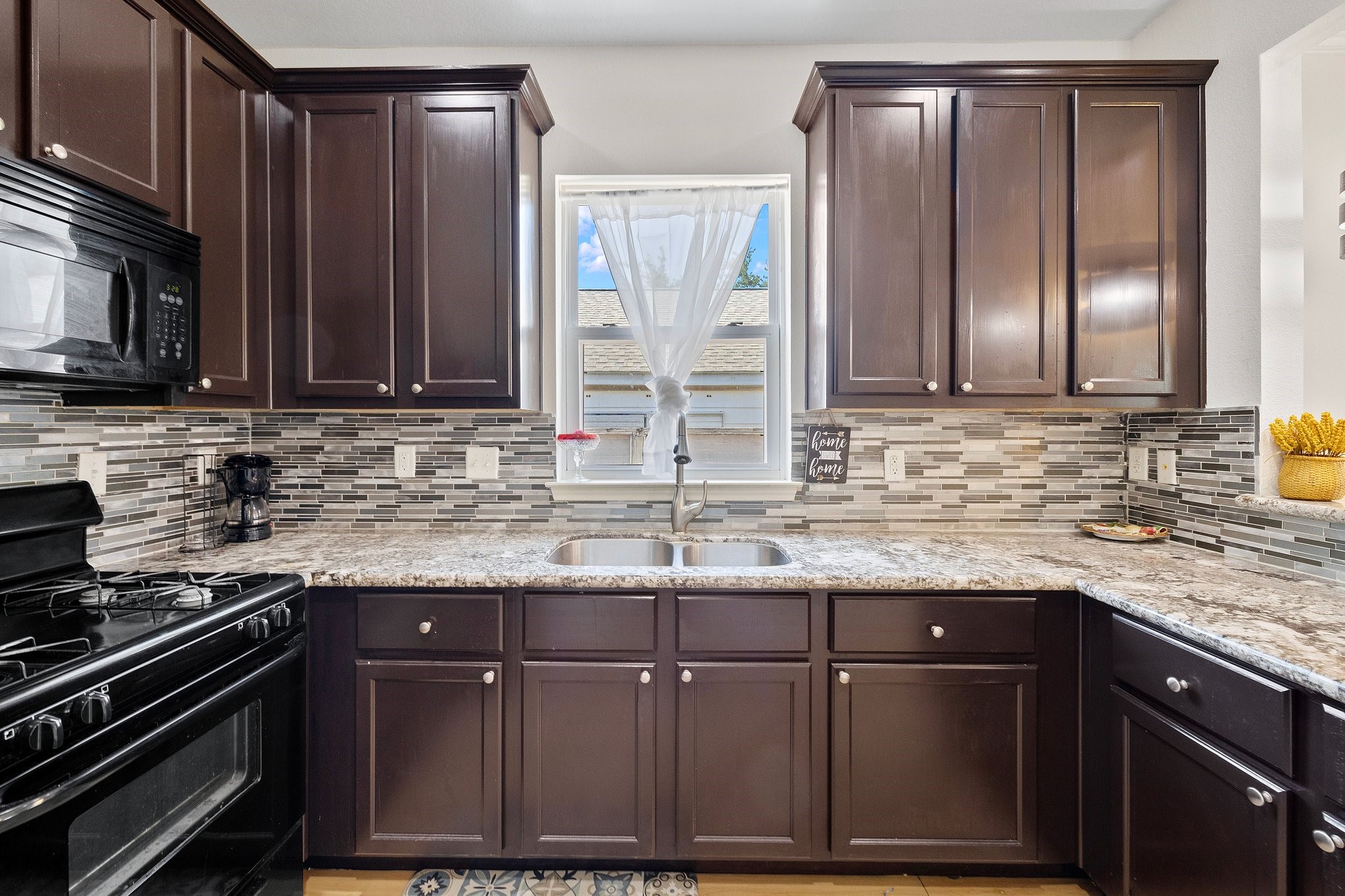 2107 54th Street Property Photo 18