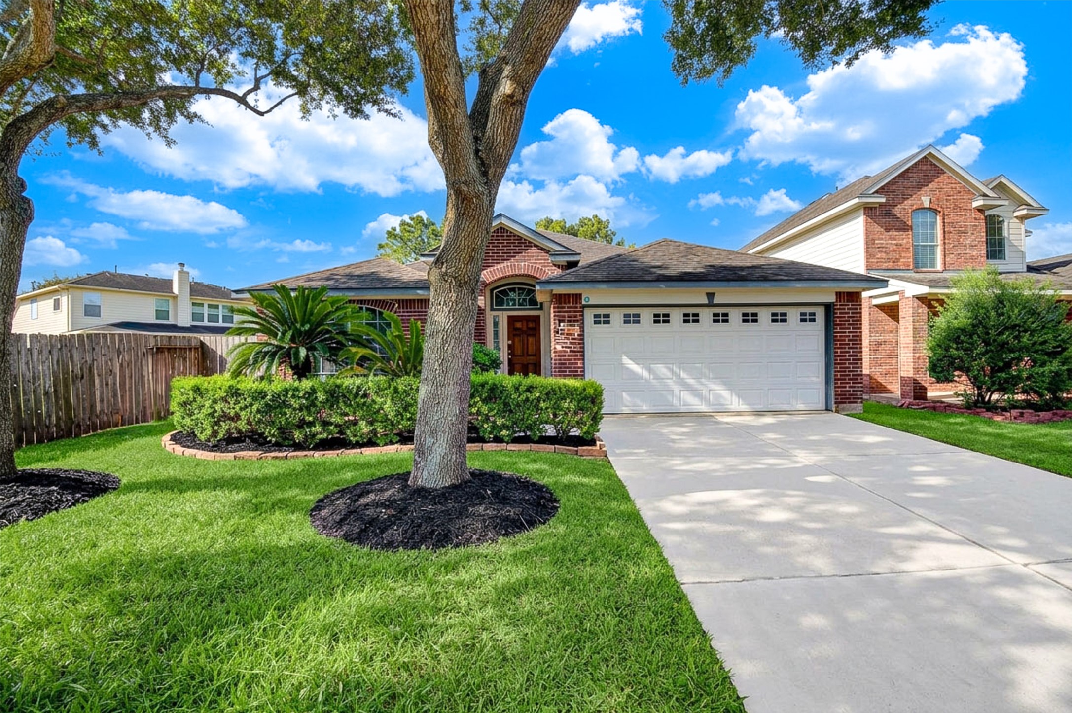 25203 Spring Iris Lane Property Photo 1