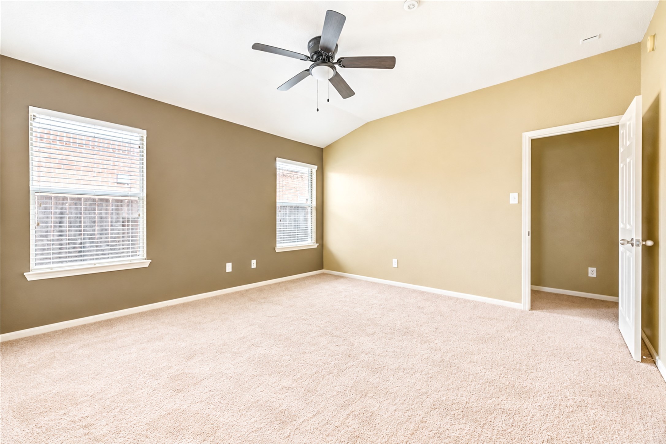 25203 Spring Iris Lane Property Photo 19