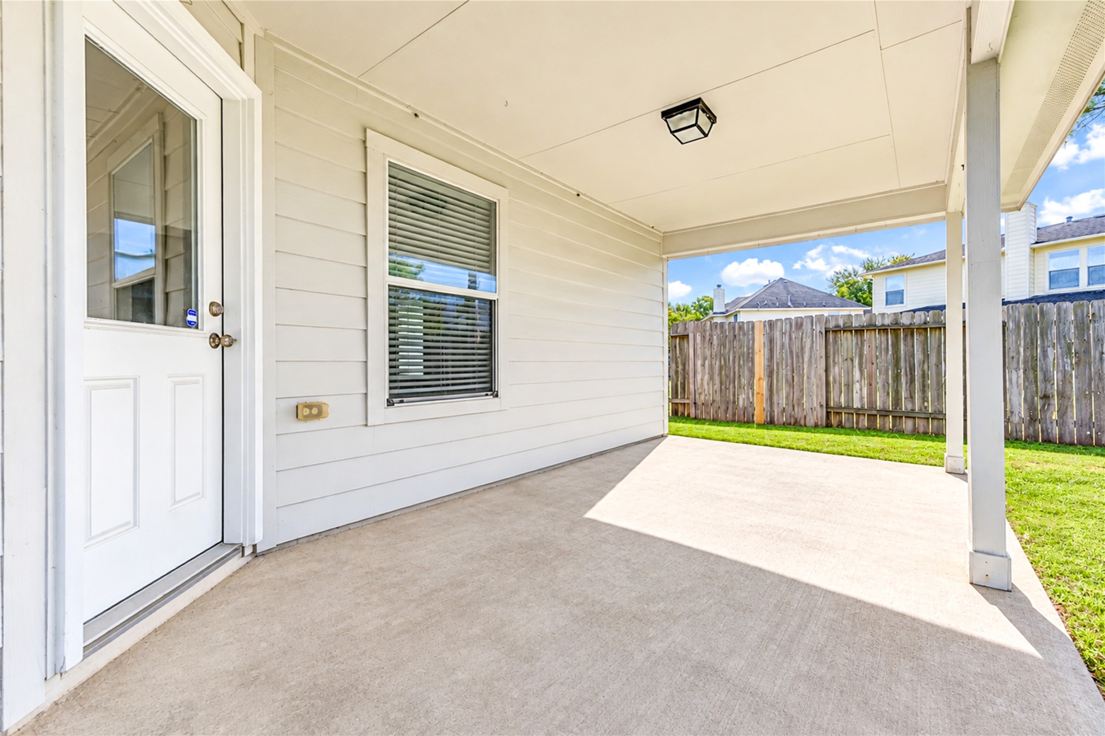 25203 Spring Iris Lane Property Photo 24