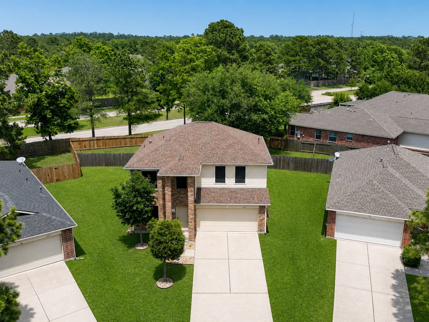 1011 Backland Court Property Photo 2