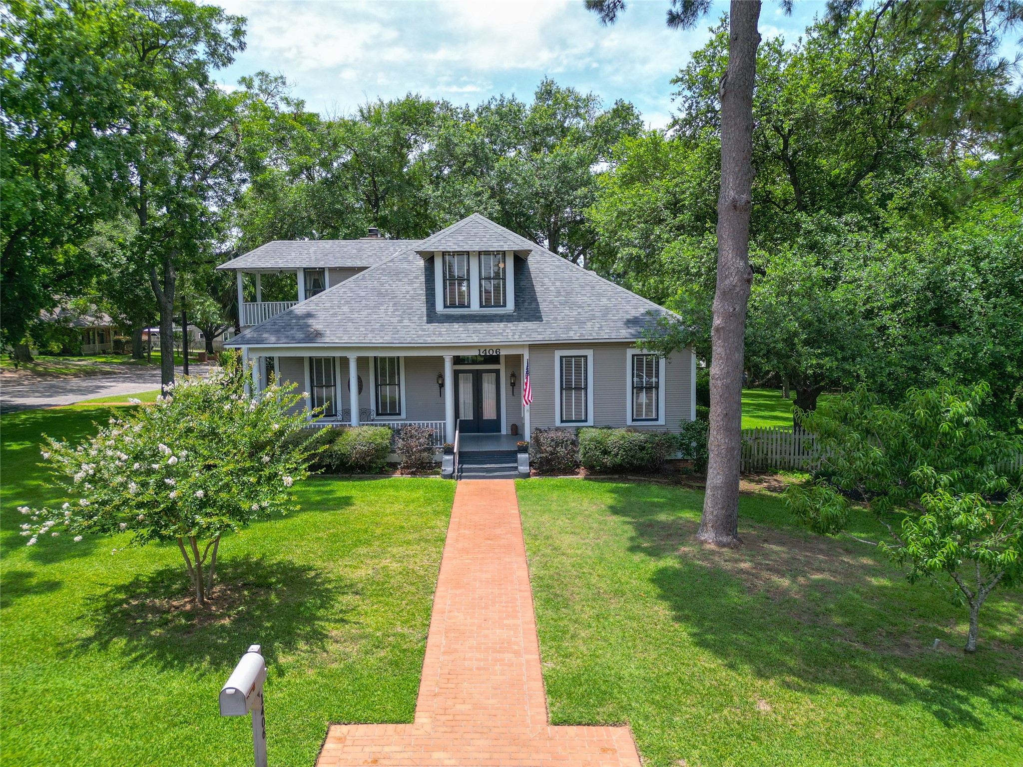 1406 Key Street Property Photo 1