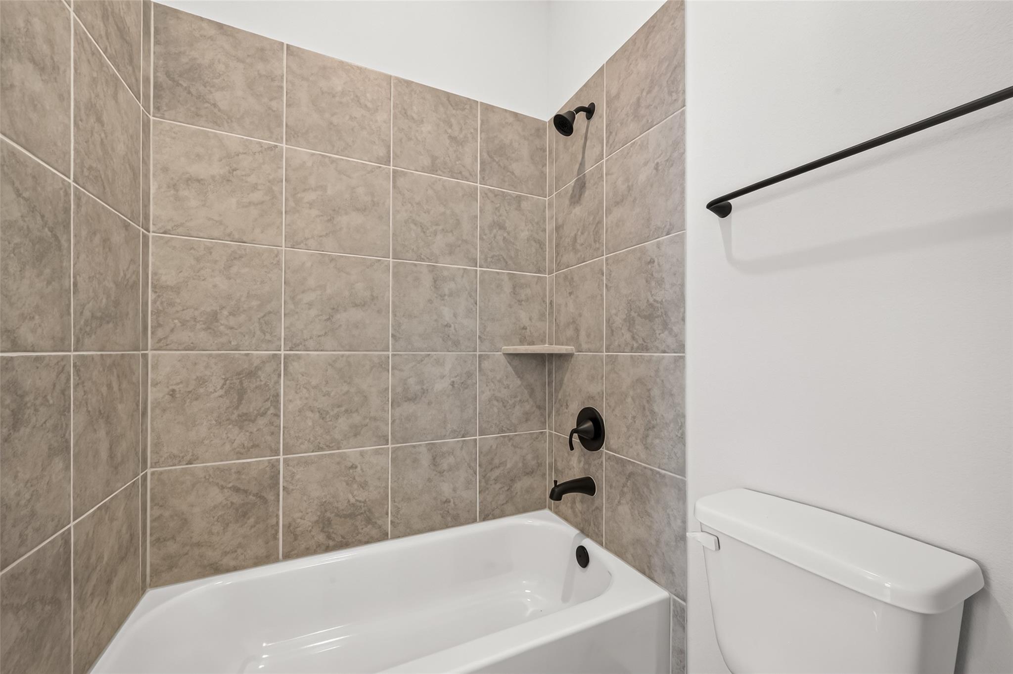8818 Blue Grotto Lane Property Photo 21