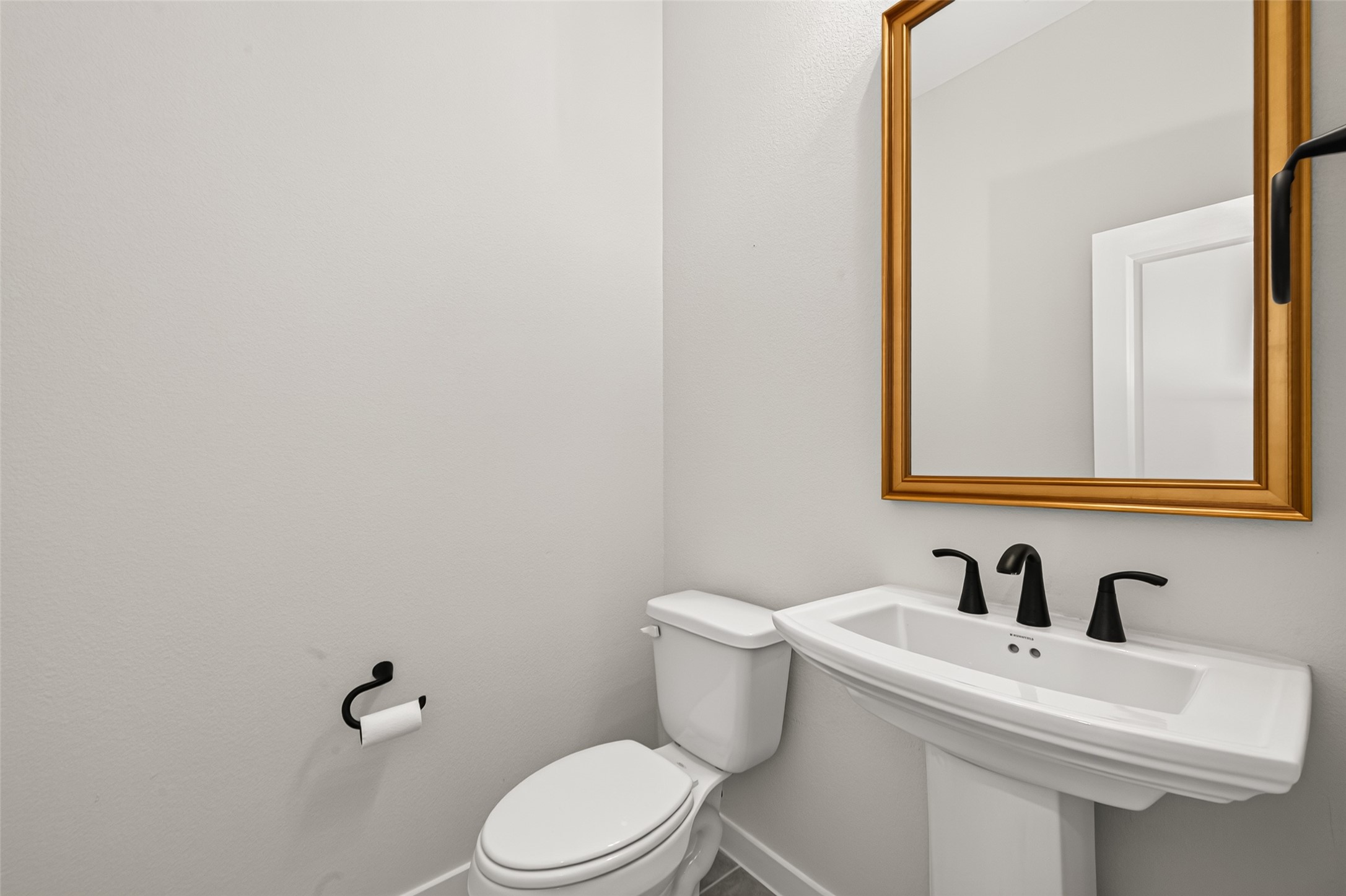 8818 Blue Grotto Lane Property Photo 27