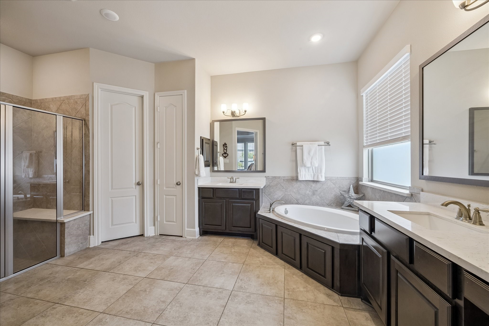 3217 Dovetail Colony Court Property Photo 26