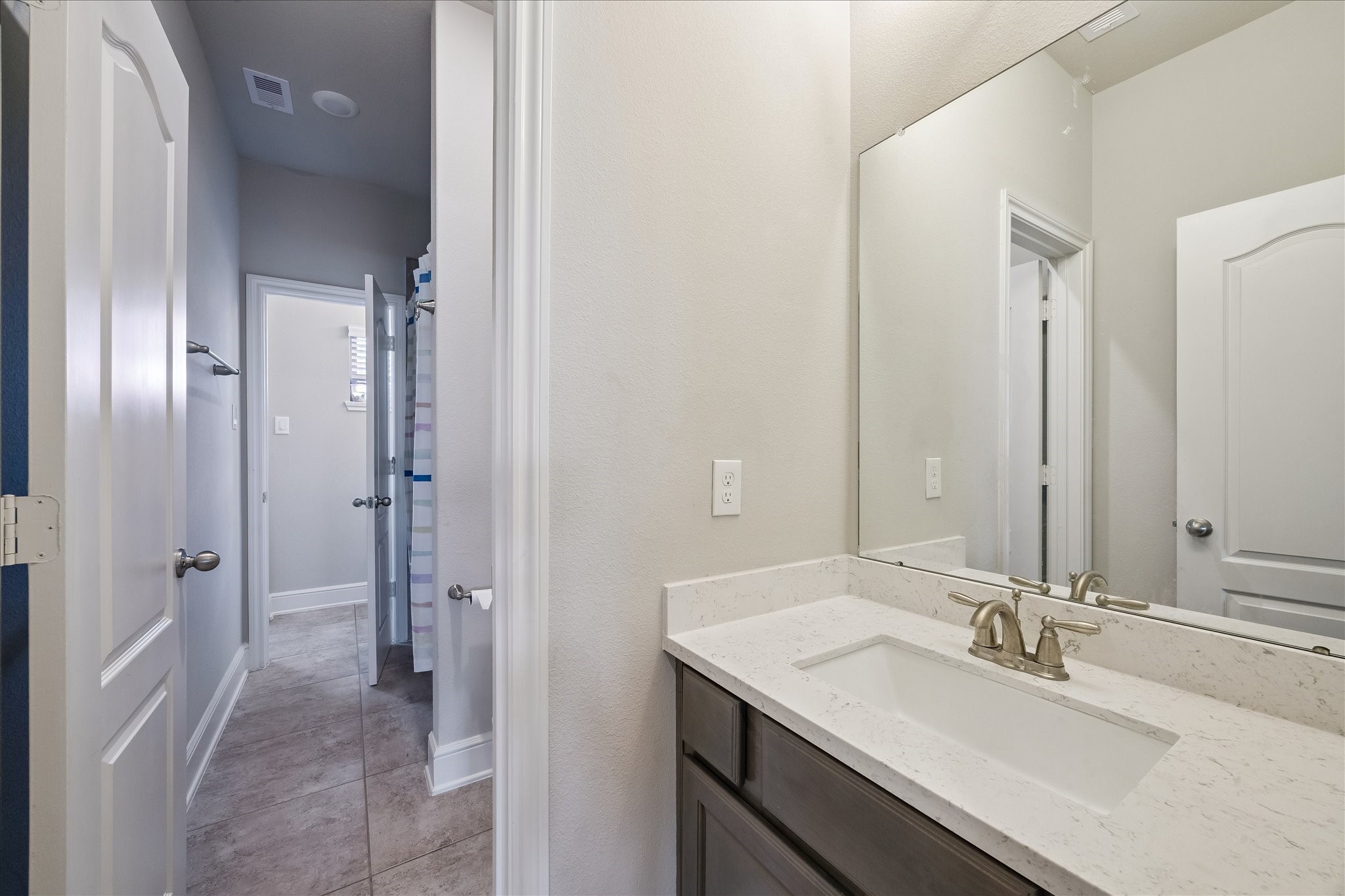 3217 Dovetail Colony Court Property Photo 37