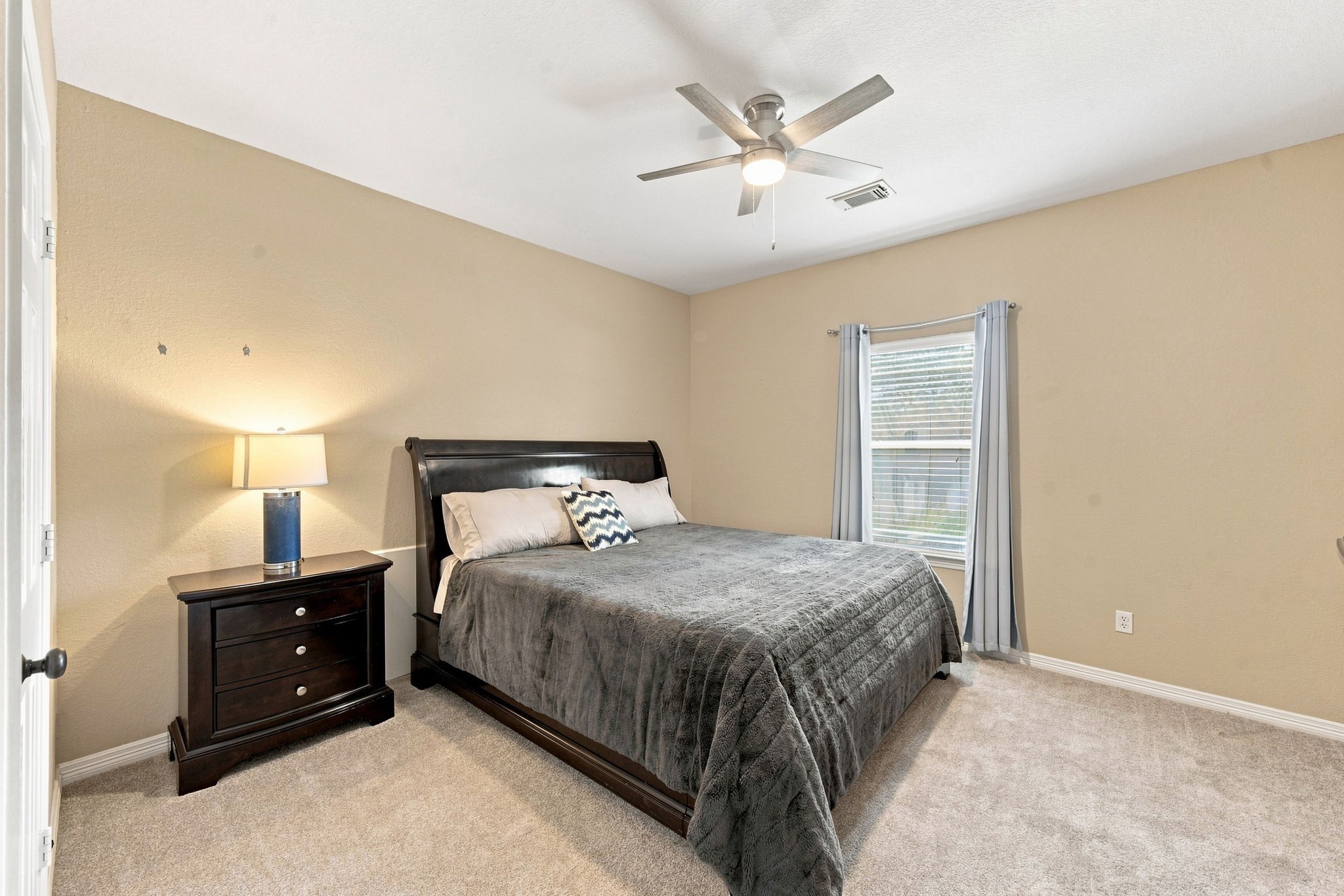 8734 Stowe Creek Lane Property Photo 23