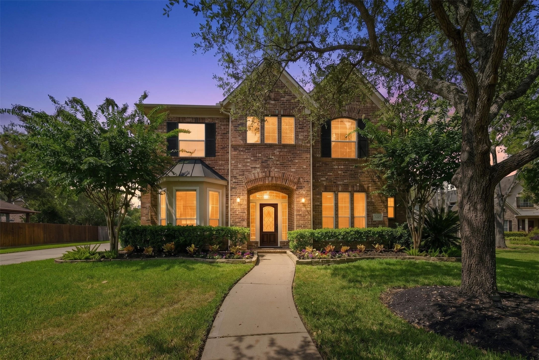 8734 Stowe Creek Lane Property Photo 32