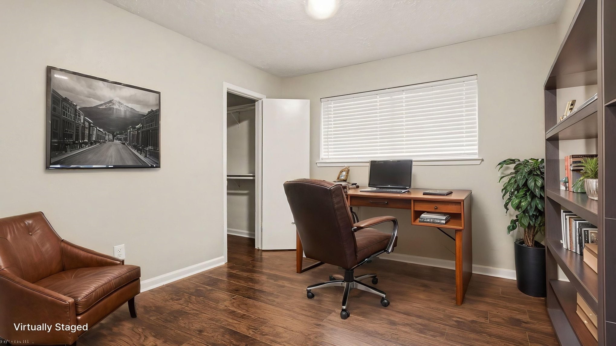 16107 Barcelona Drive Property Photo 11
