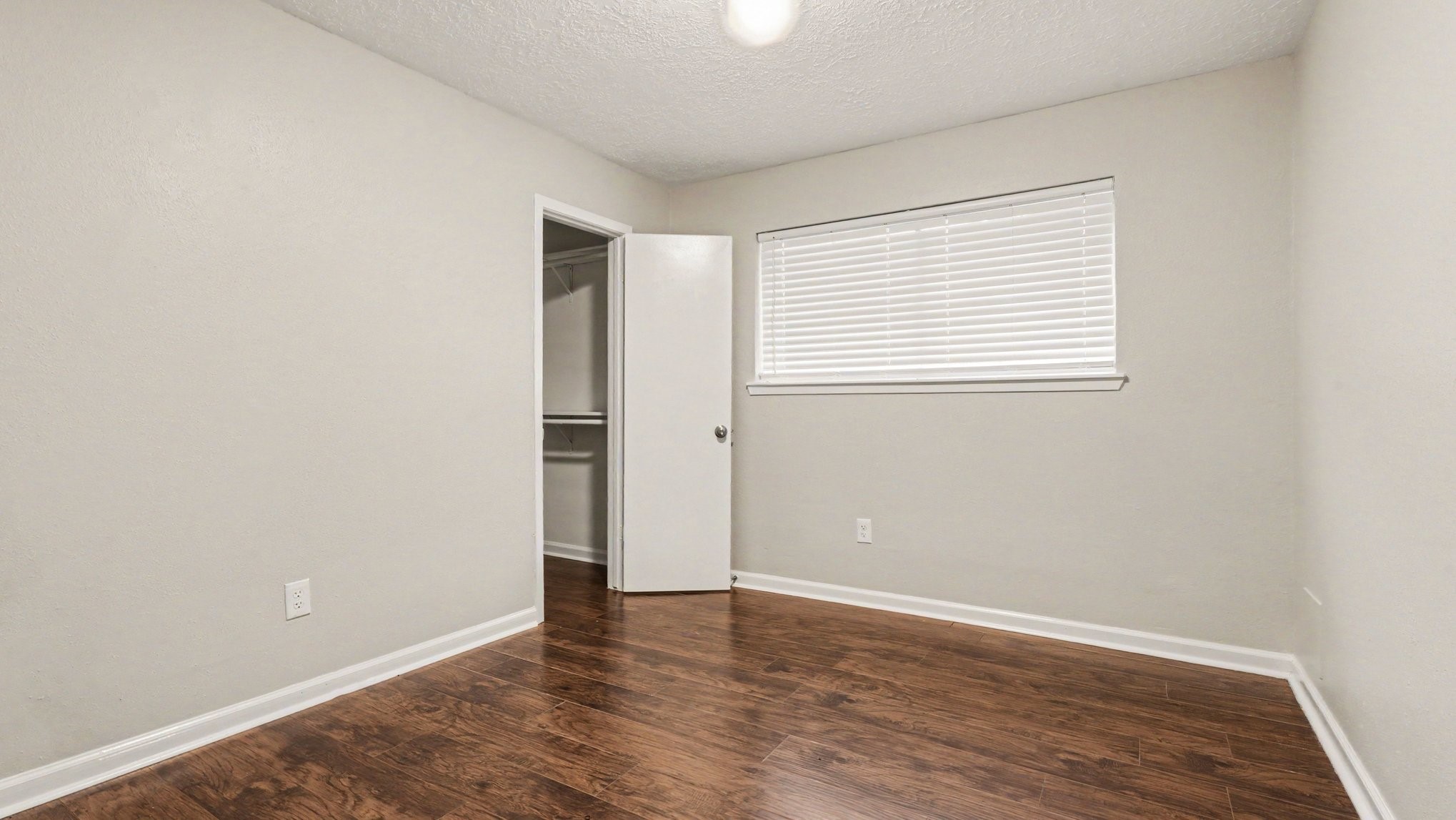 16107 Barcelona Drive Property Photo 12
