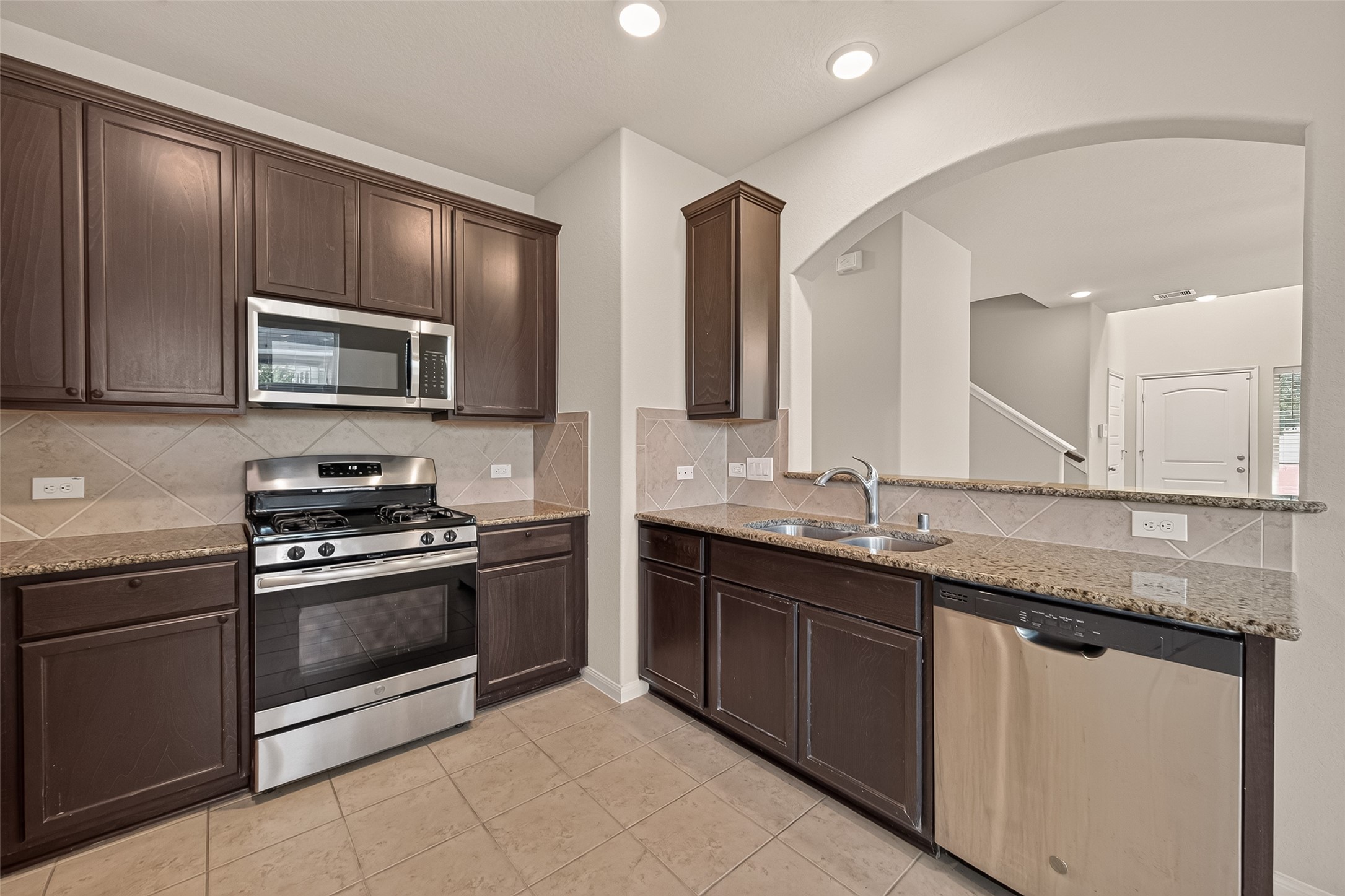 16226 Westley Ridge Drive Property Photo 13