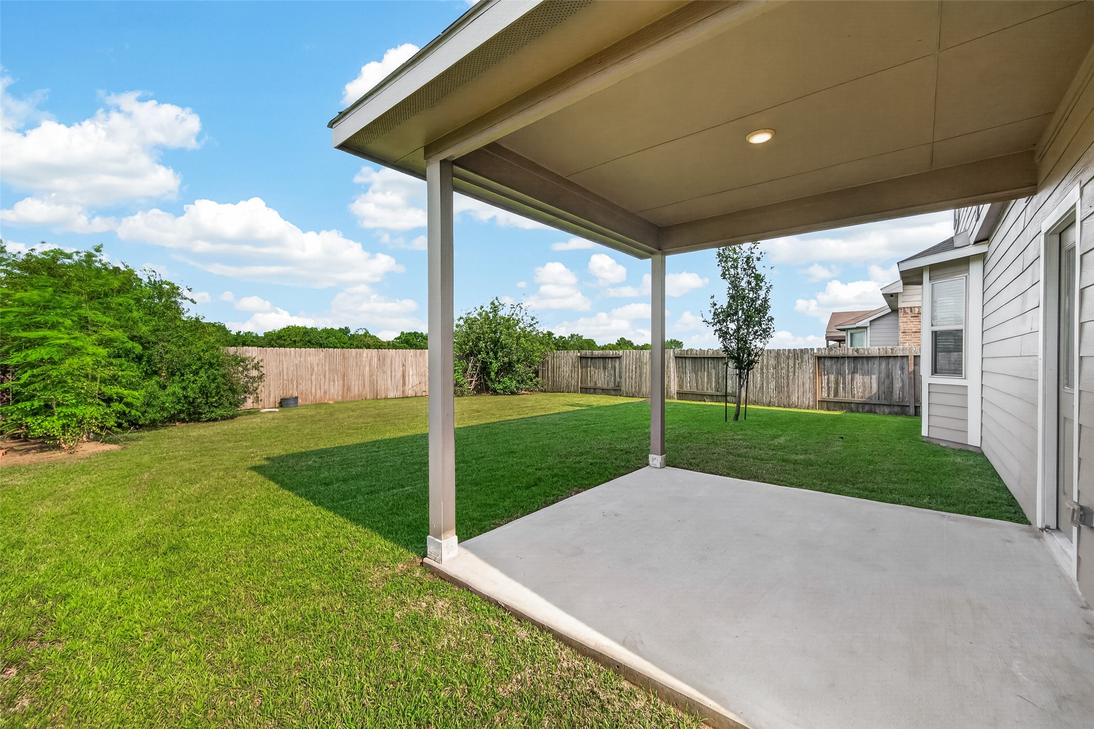 16226 Westley Ridge Drive Property Photo 36