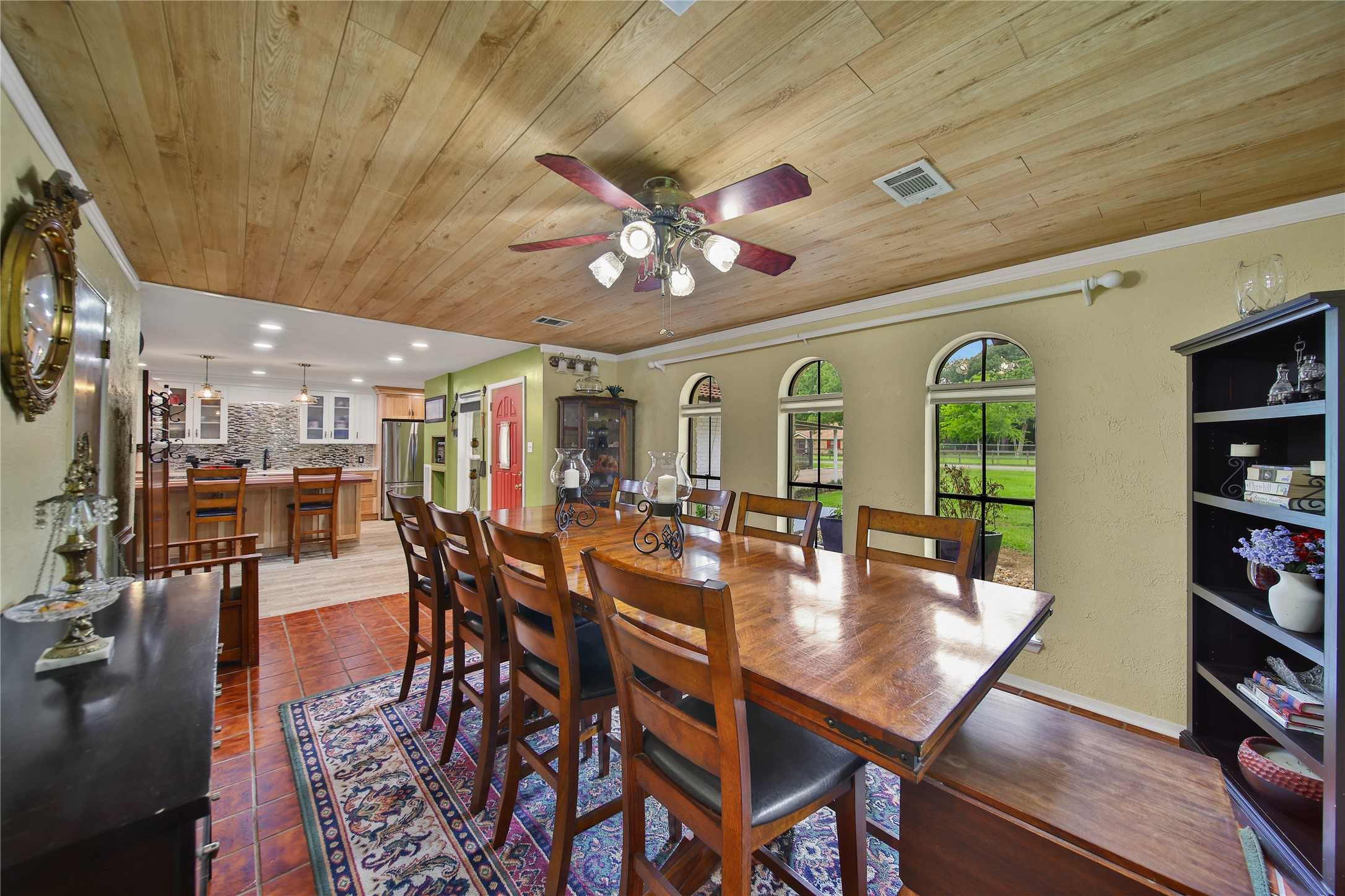 23519 Saxon Way Property Photo 19