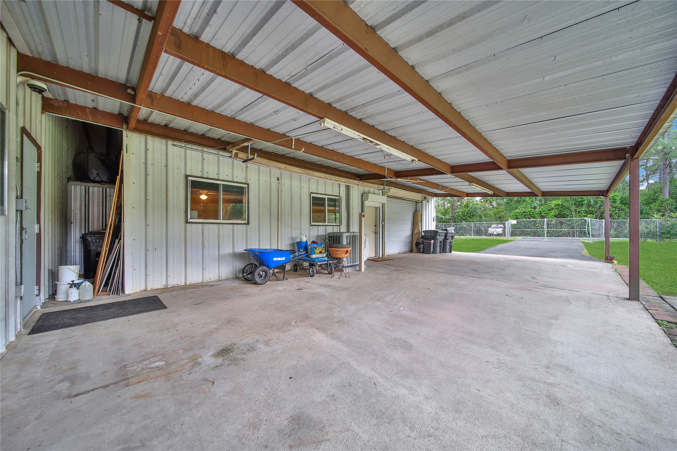 23519 Saxon Way Property Photo 42