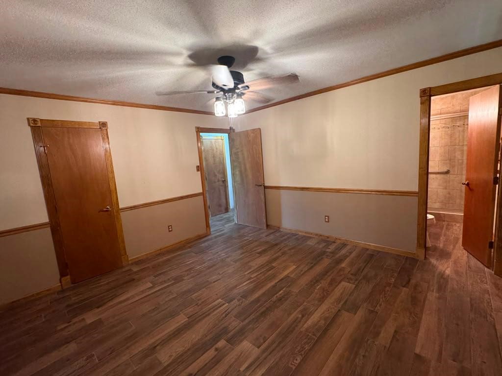 29530 Stockdick Road Property Photo 7