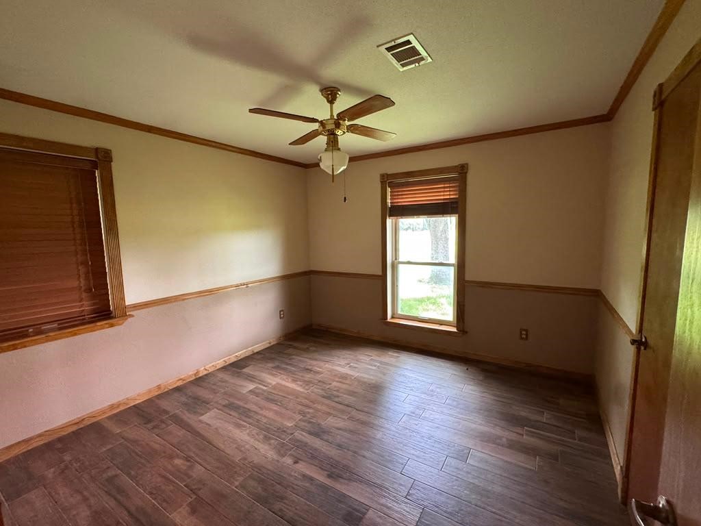 29530 Stockdick Road Property Photo 10
