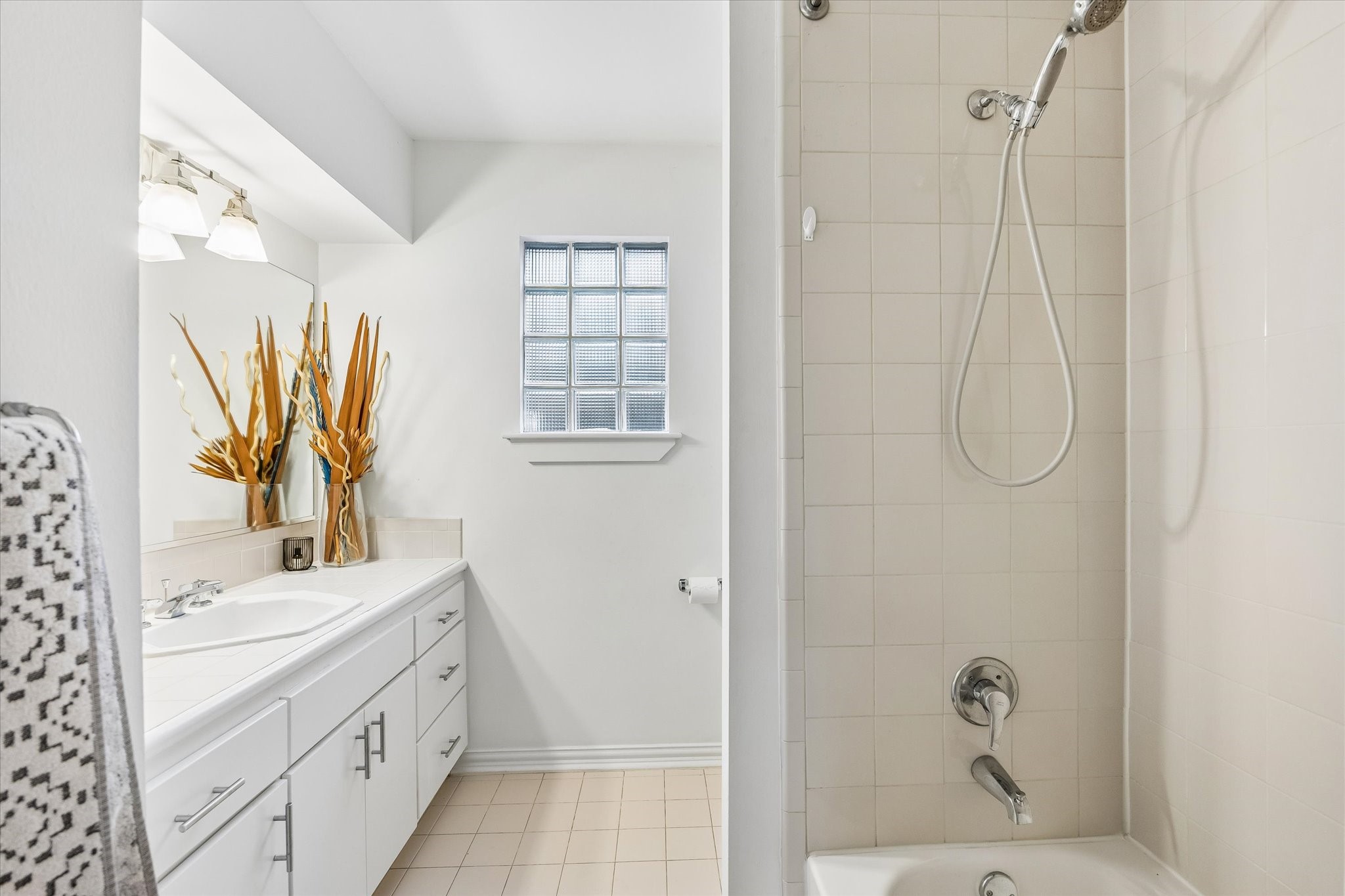 508 Sul Ross Street A Property Photo 5