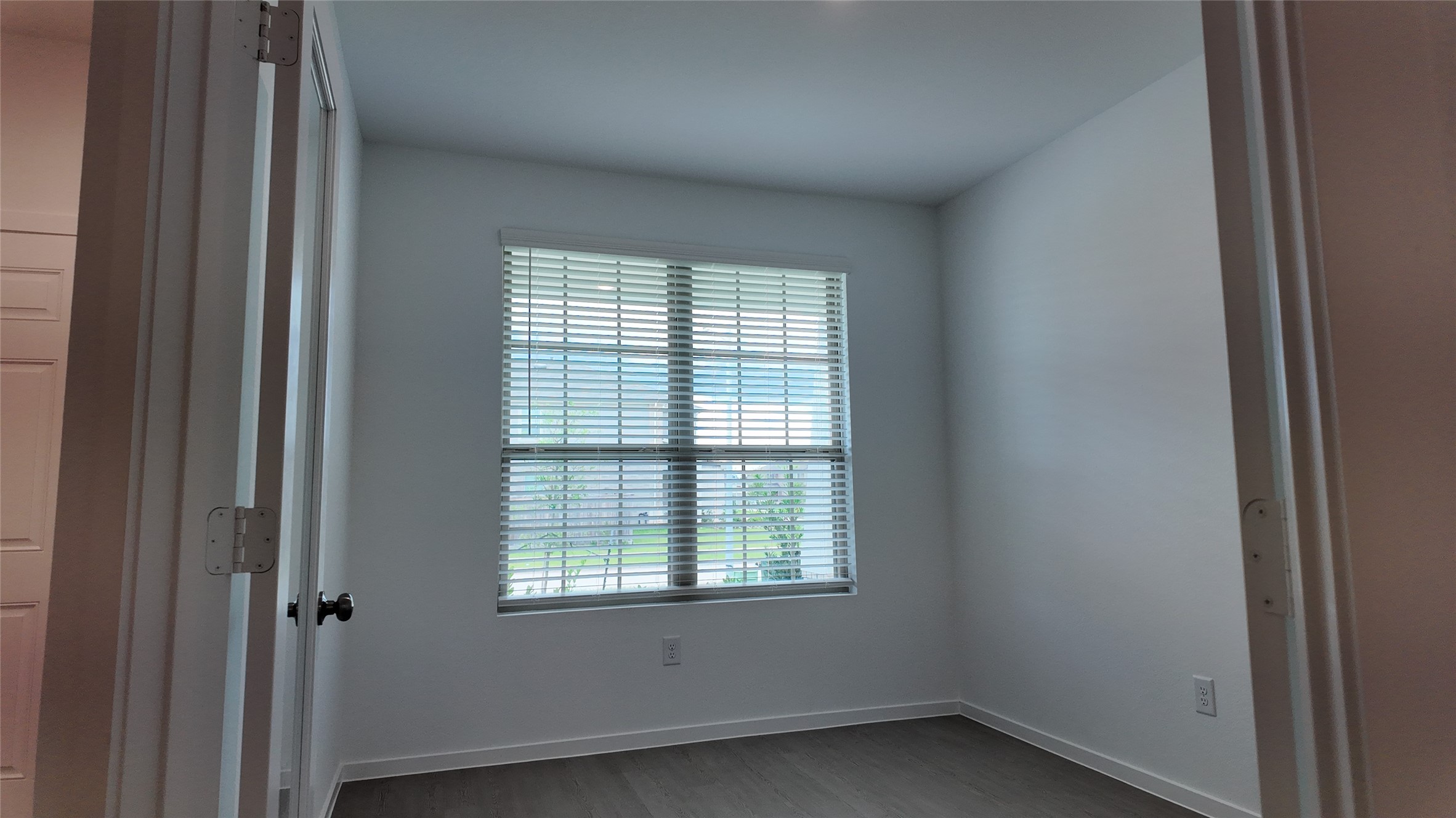 15023 Rustic Moon Road Property Photo 3