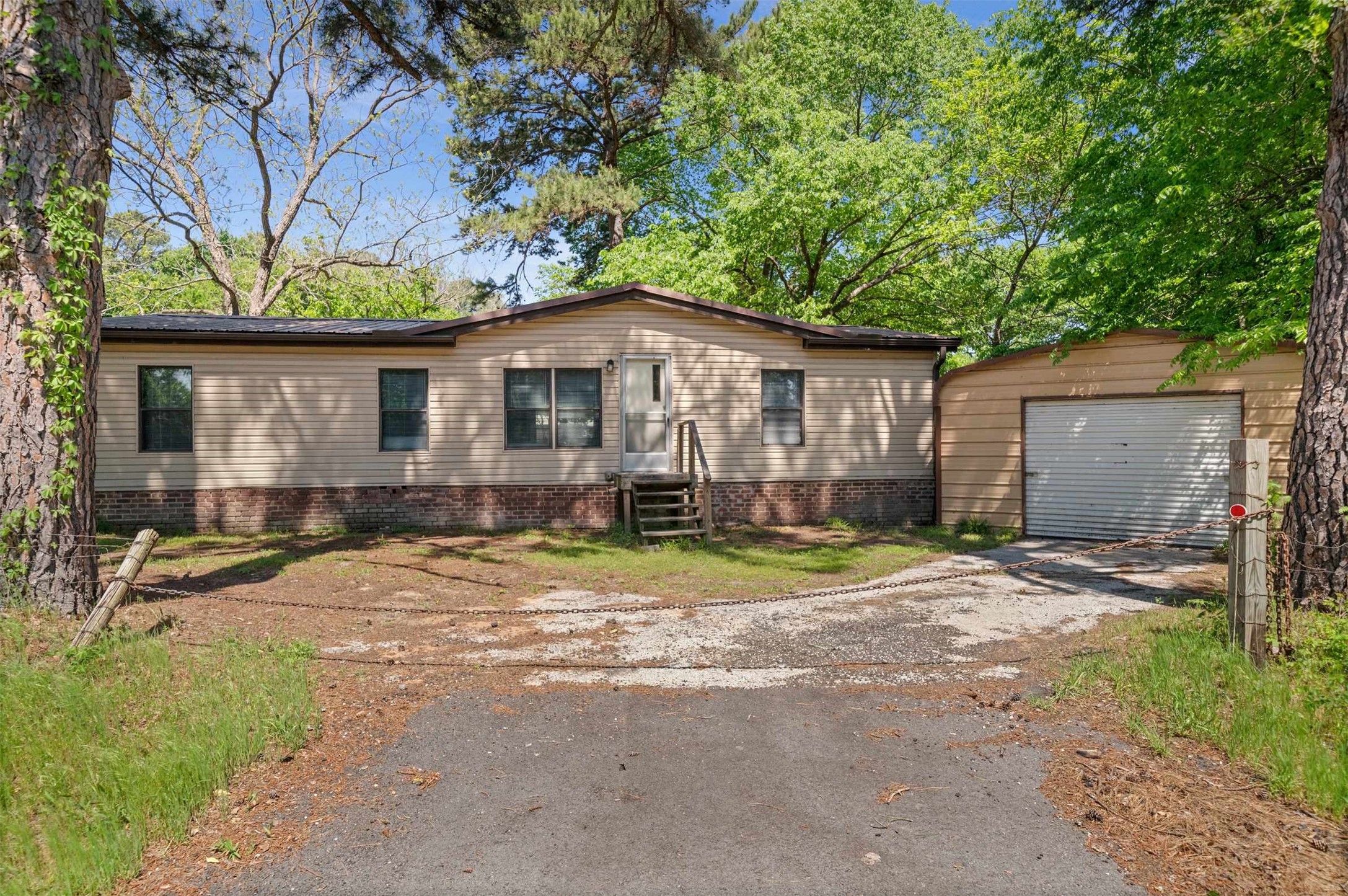 20414 Hillside Drive