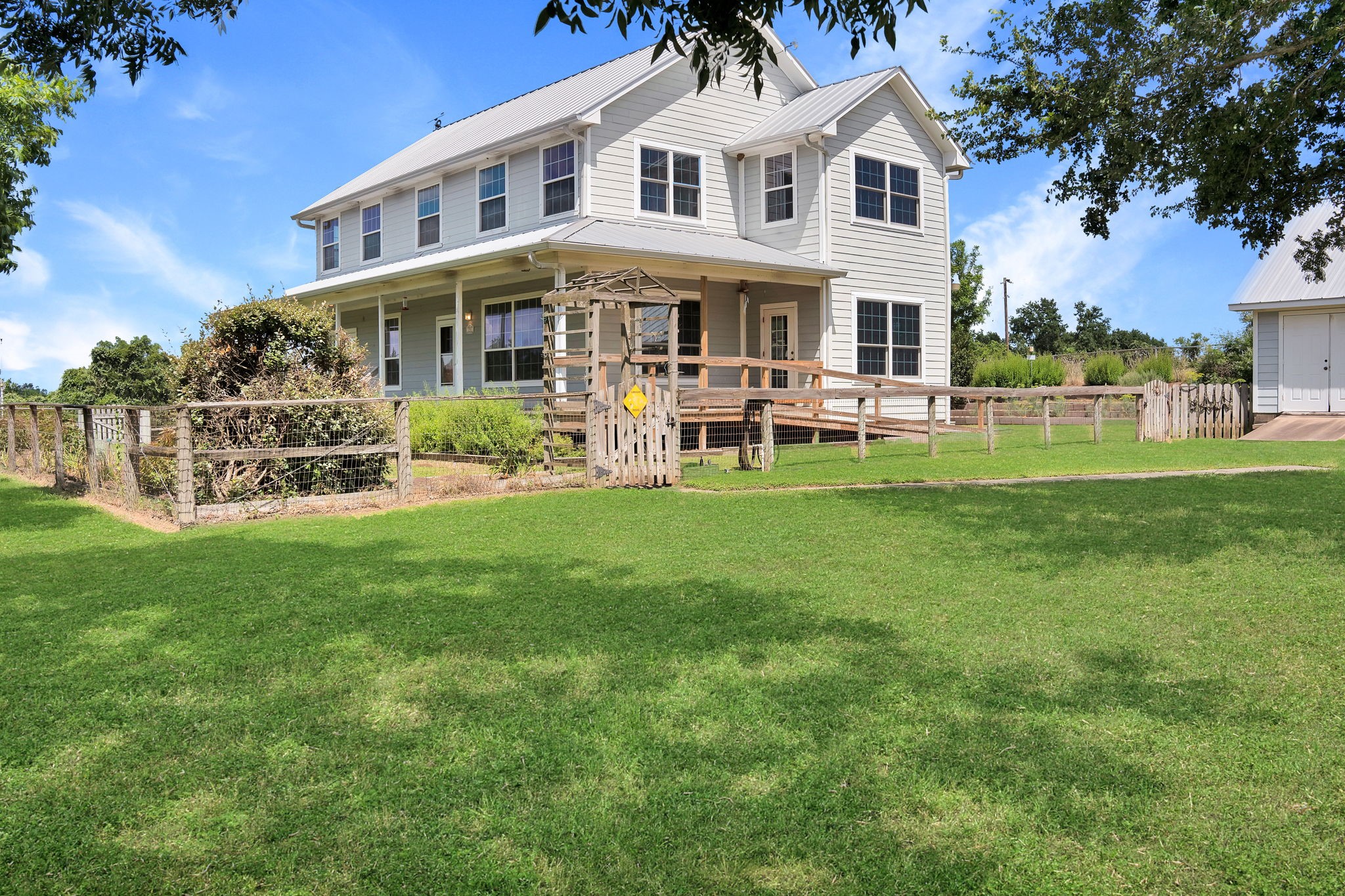 290 Phillipsburg Church Road Property Photo 2