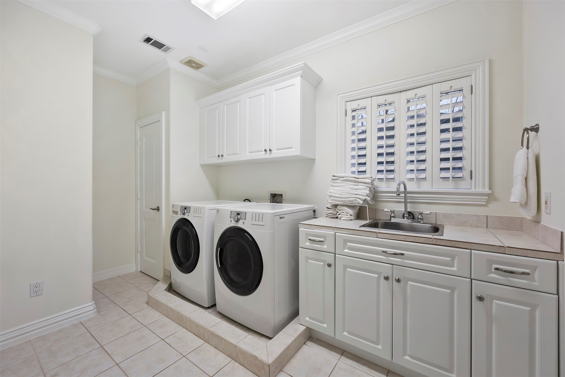 1419 Nantucket Drive Property Photo 21