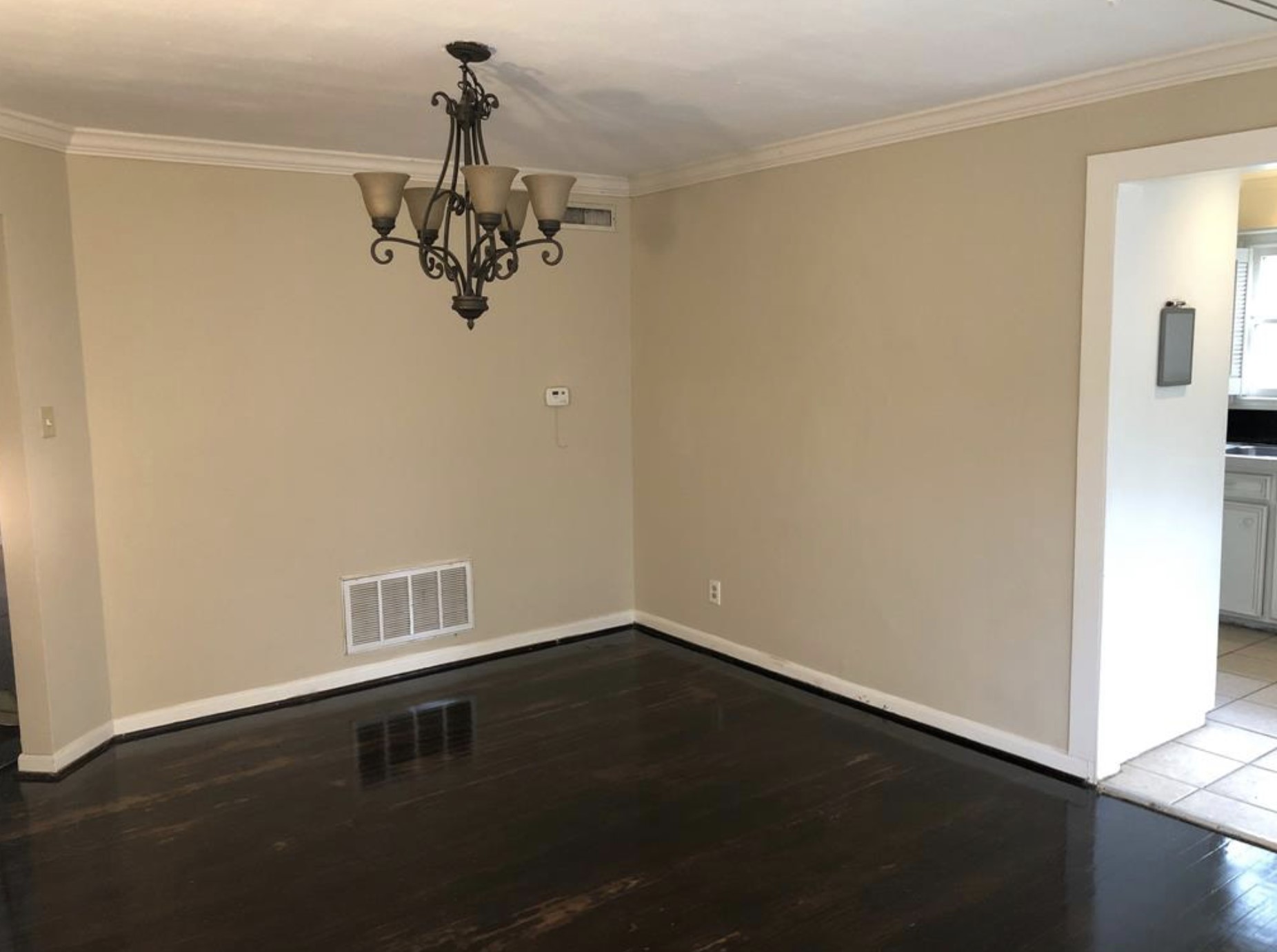 2422 Wordsworth Street Property Photo 3