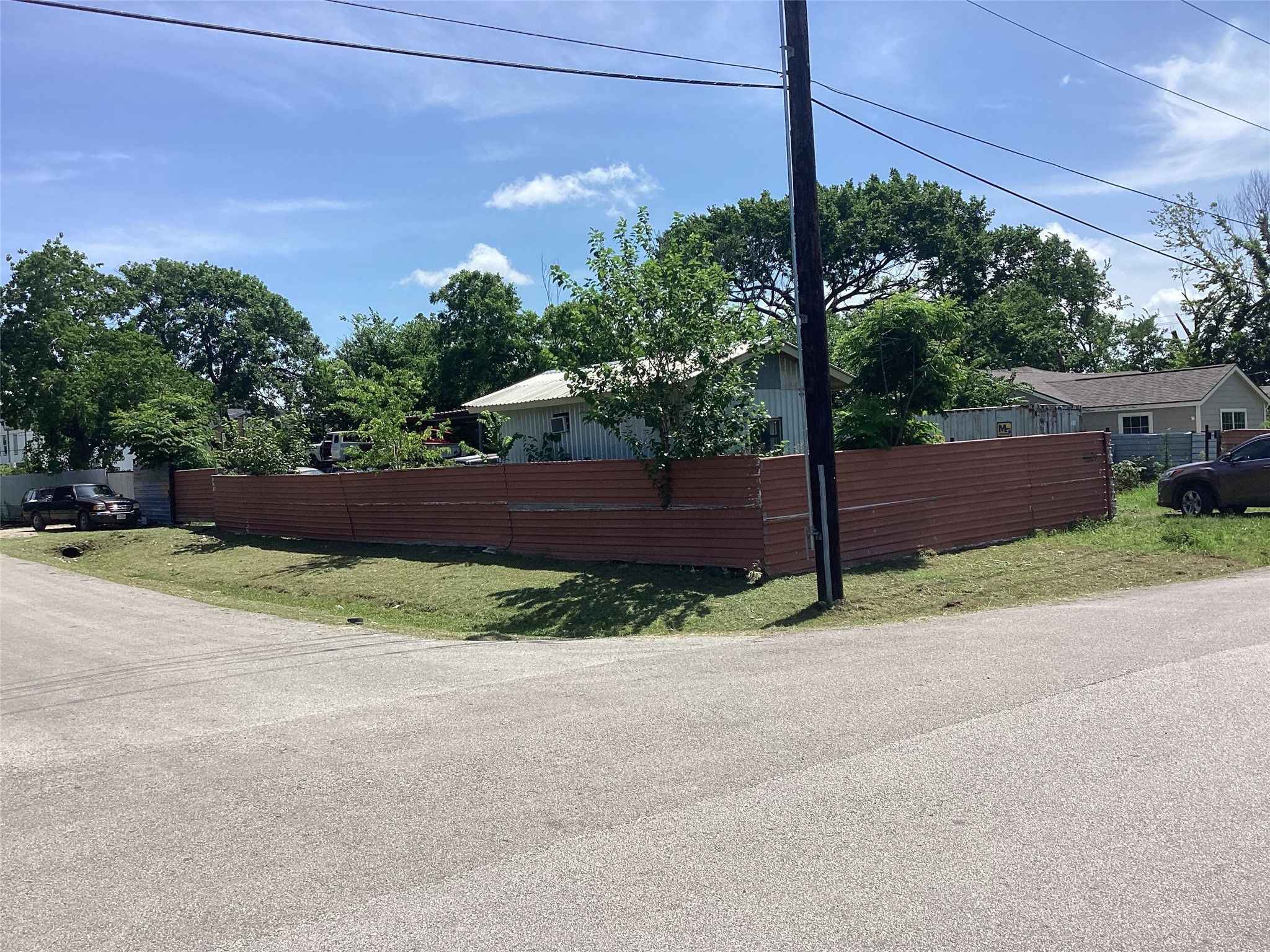 4602 Newberry Street Property Photo 7